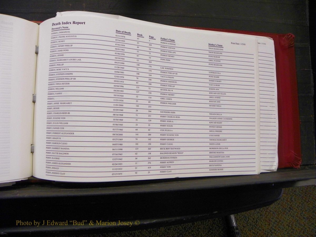Burke Deaths, 1913-2001, M-Z 205.JPG