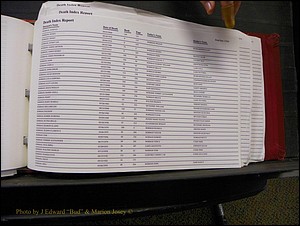 Burke Deaths, 1913-2001, M-Z 148.JPG