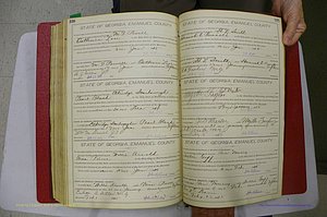 Emanuel Co, GA, Marriages Book D, 1904 - 1915, P 576-577.JPG
