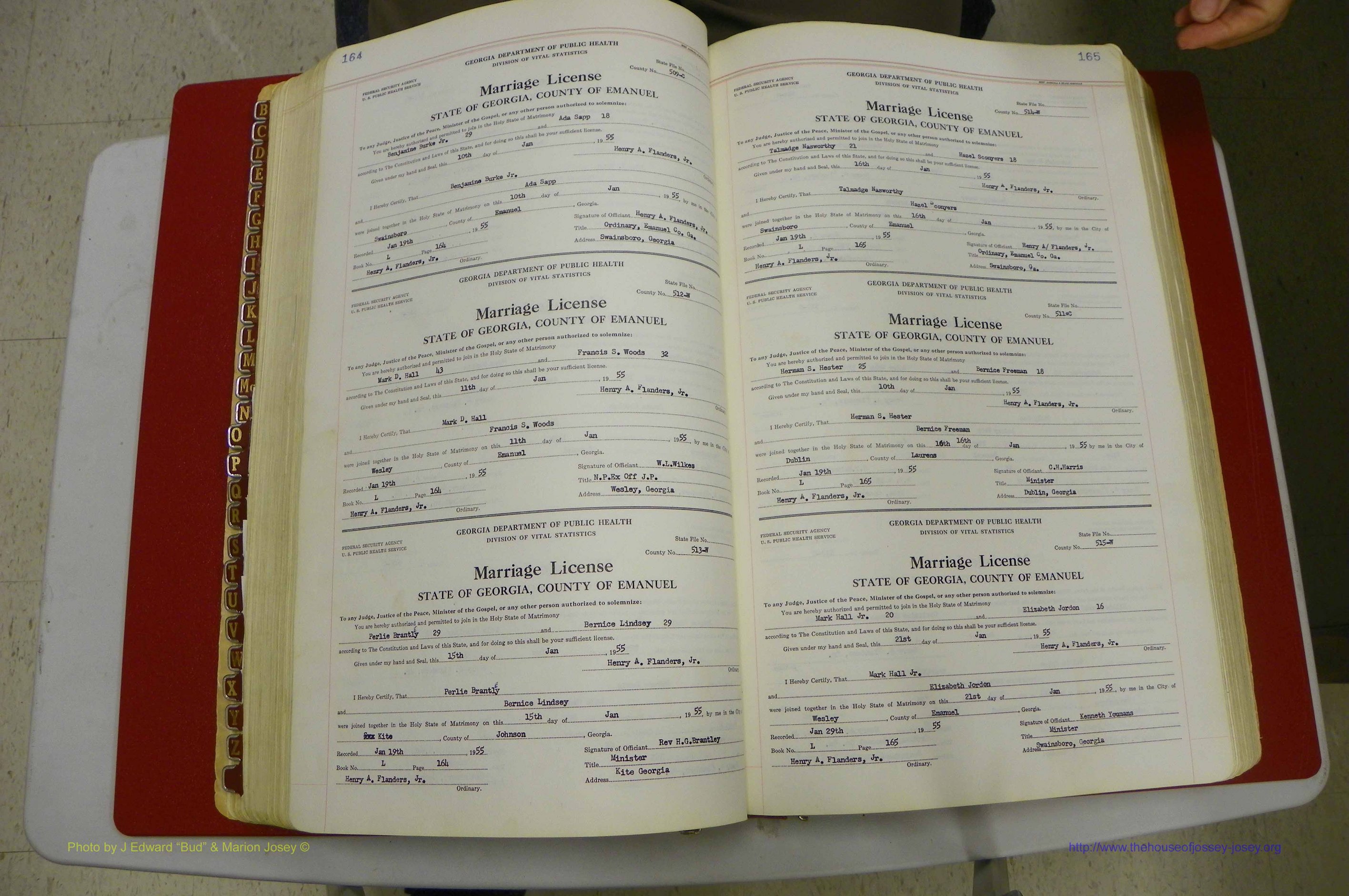 Emanuel Co, GA, Marriages Book L, 1952 - 1962, P 164-165.JPG