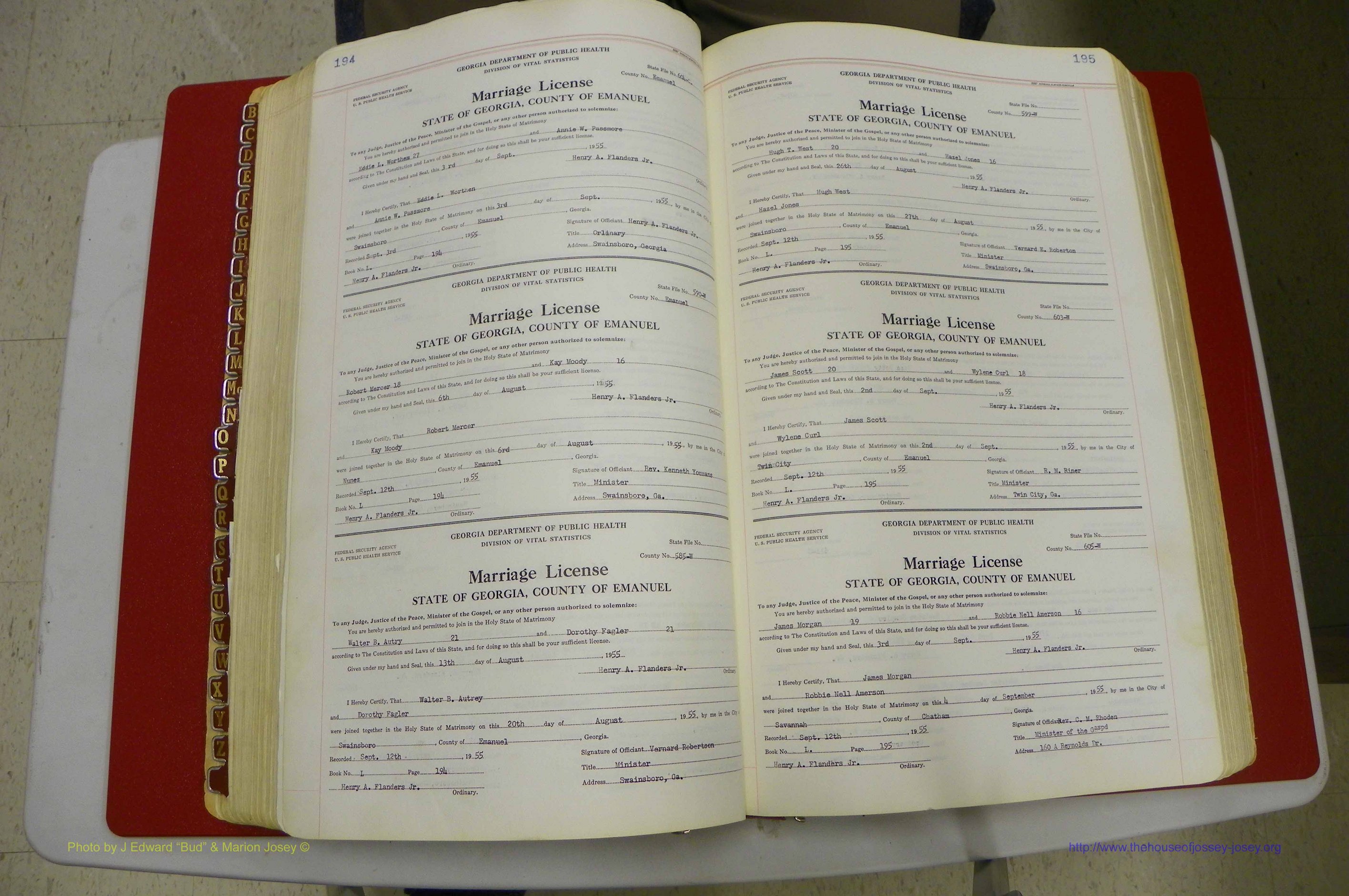 Emanuel Co, GA, Marriages Book L, 1952 - 1962, P 194-195.JPG