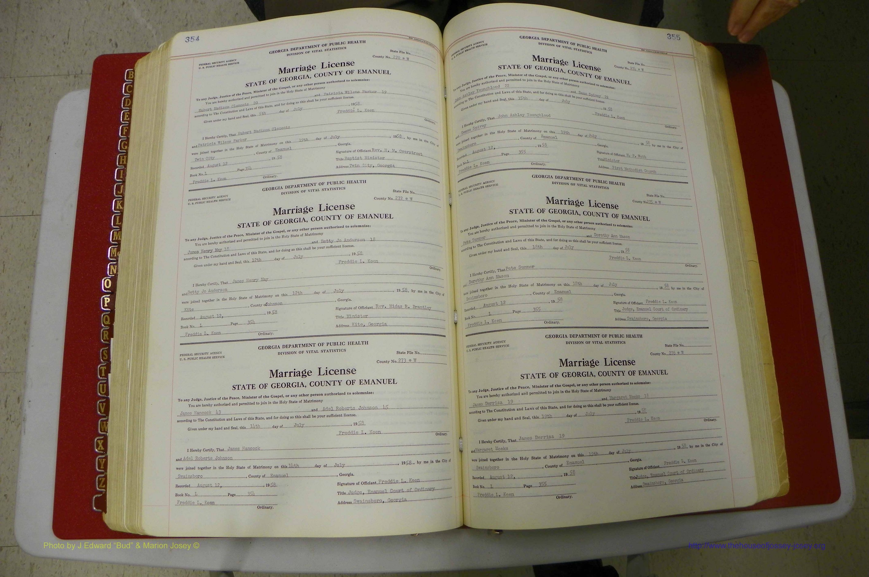 Emanuel Co, GA, Marriages Book L, 1952 - 1962, P 354-355.JPG