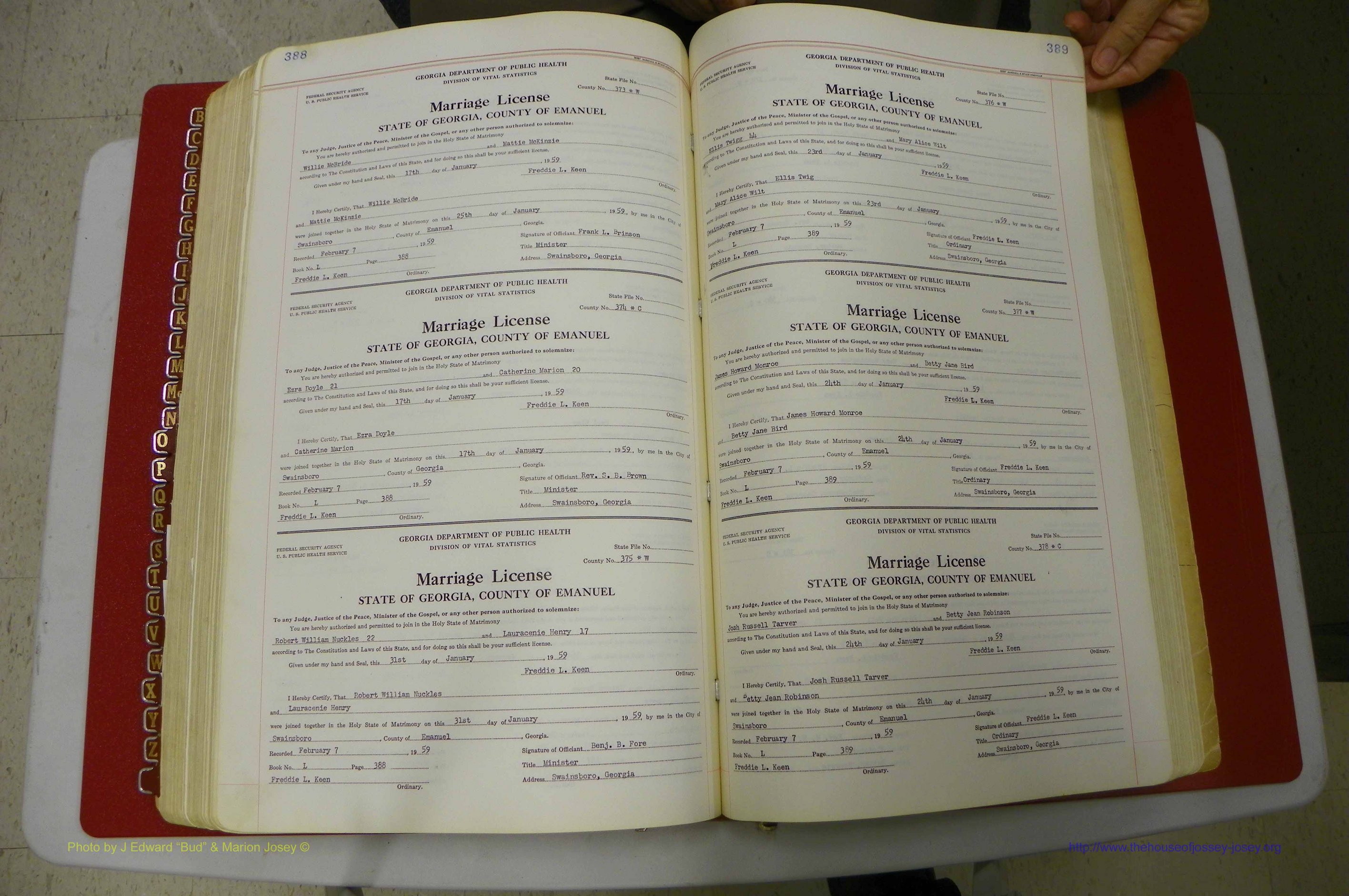 Emanuel Co, GA, Marriages Book L, 1952 - 1962, P 388-389.JPG