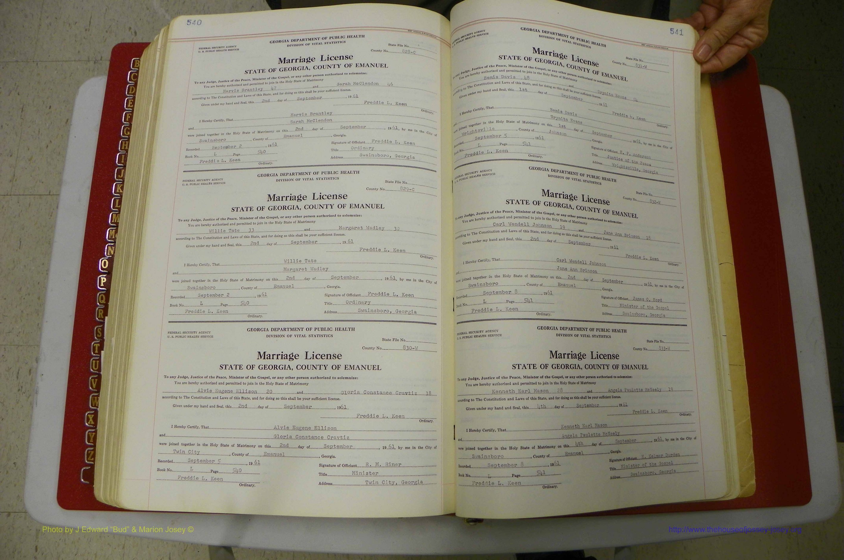 Emanuel Co, GA, Marriages Book L, 1952 - 1962, P 540-541.JPG