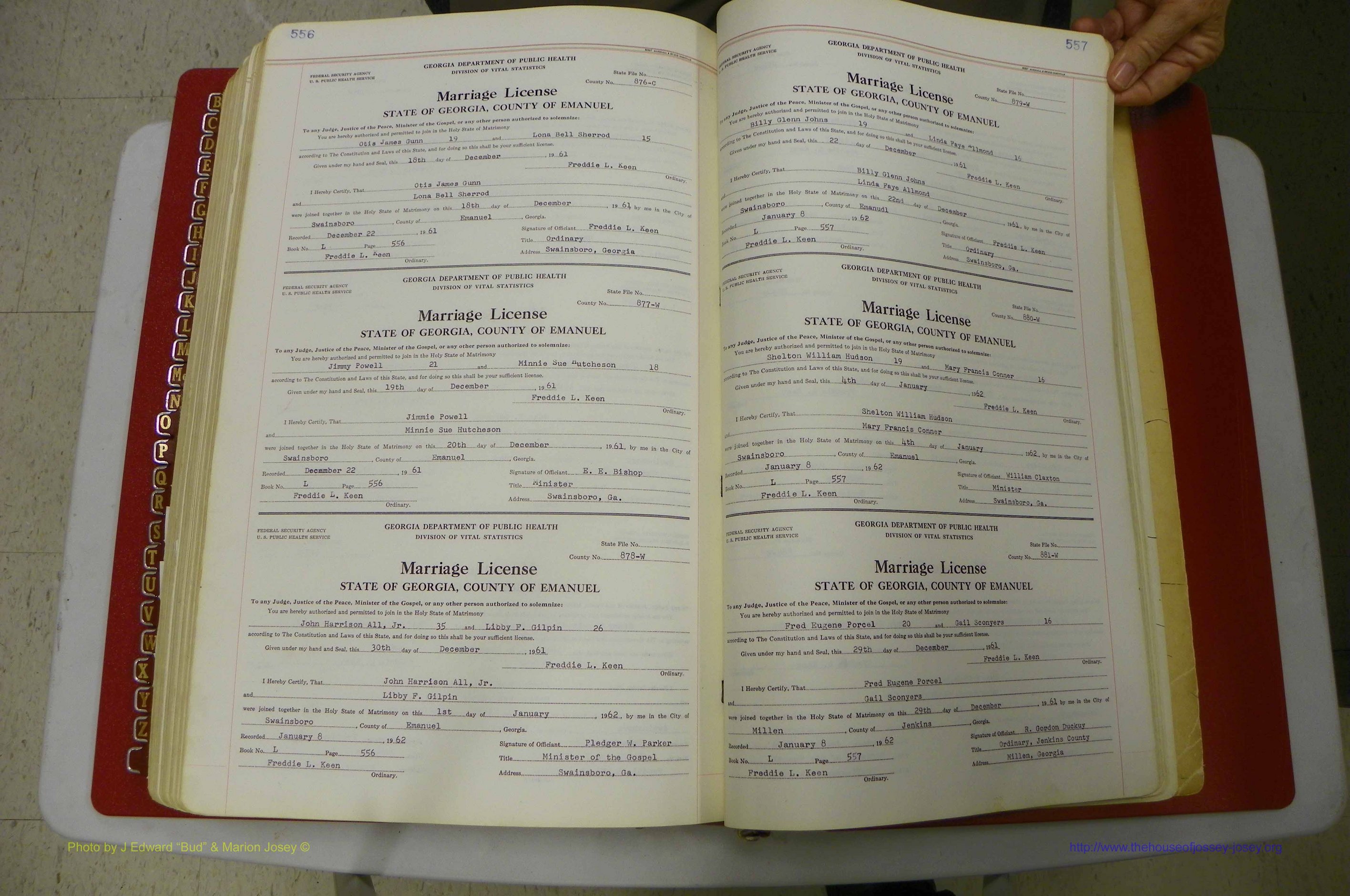 Emanuel Co, GA, Marriages Book L, 1952 - 1962, P 556-557.JPG