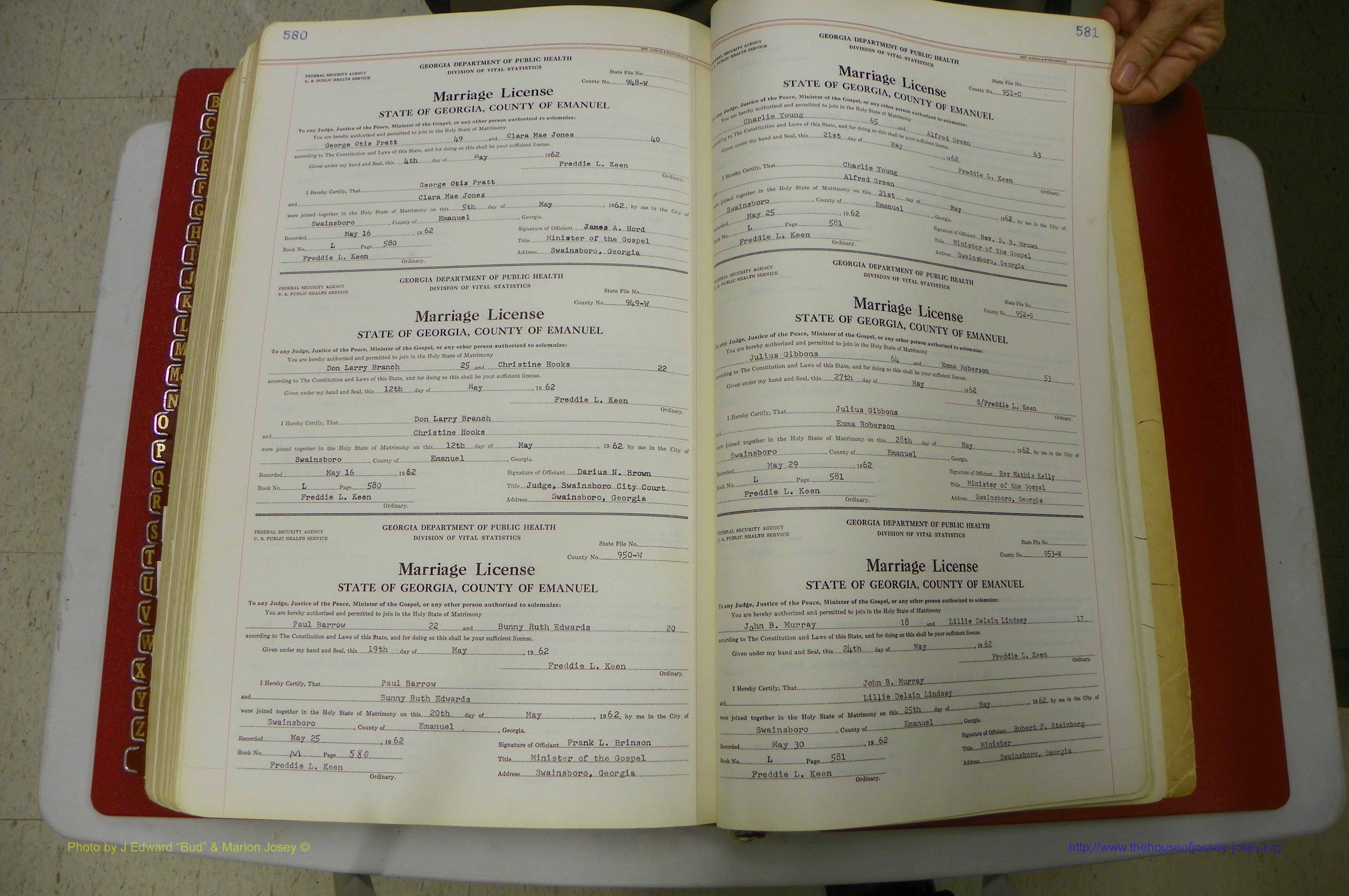 Emanuel Co, GA, Marriages Book L, 1952 - 1962, P 580-581.JPG