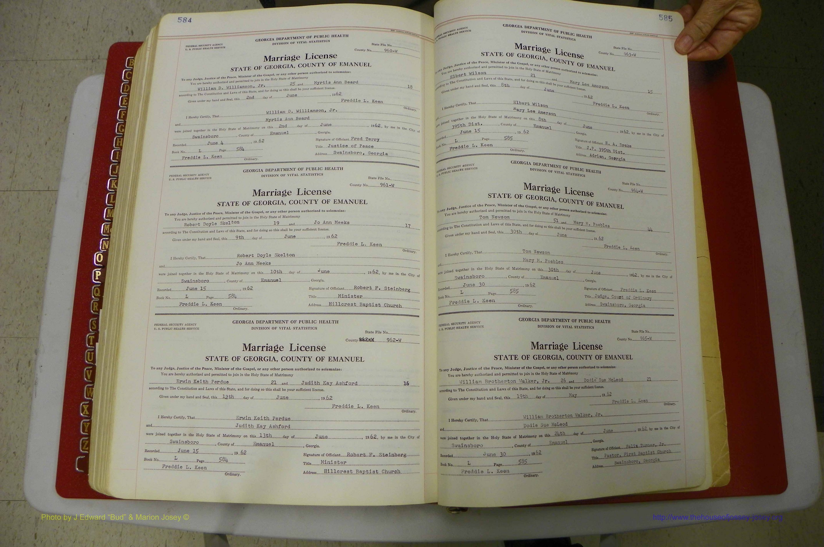 Emanuel Co, GA, Marriages Book L, 1952 - 1962, P 584-585.JPG