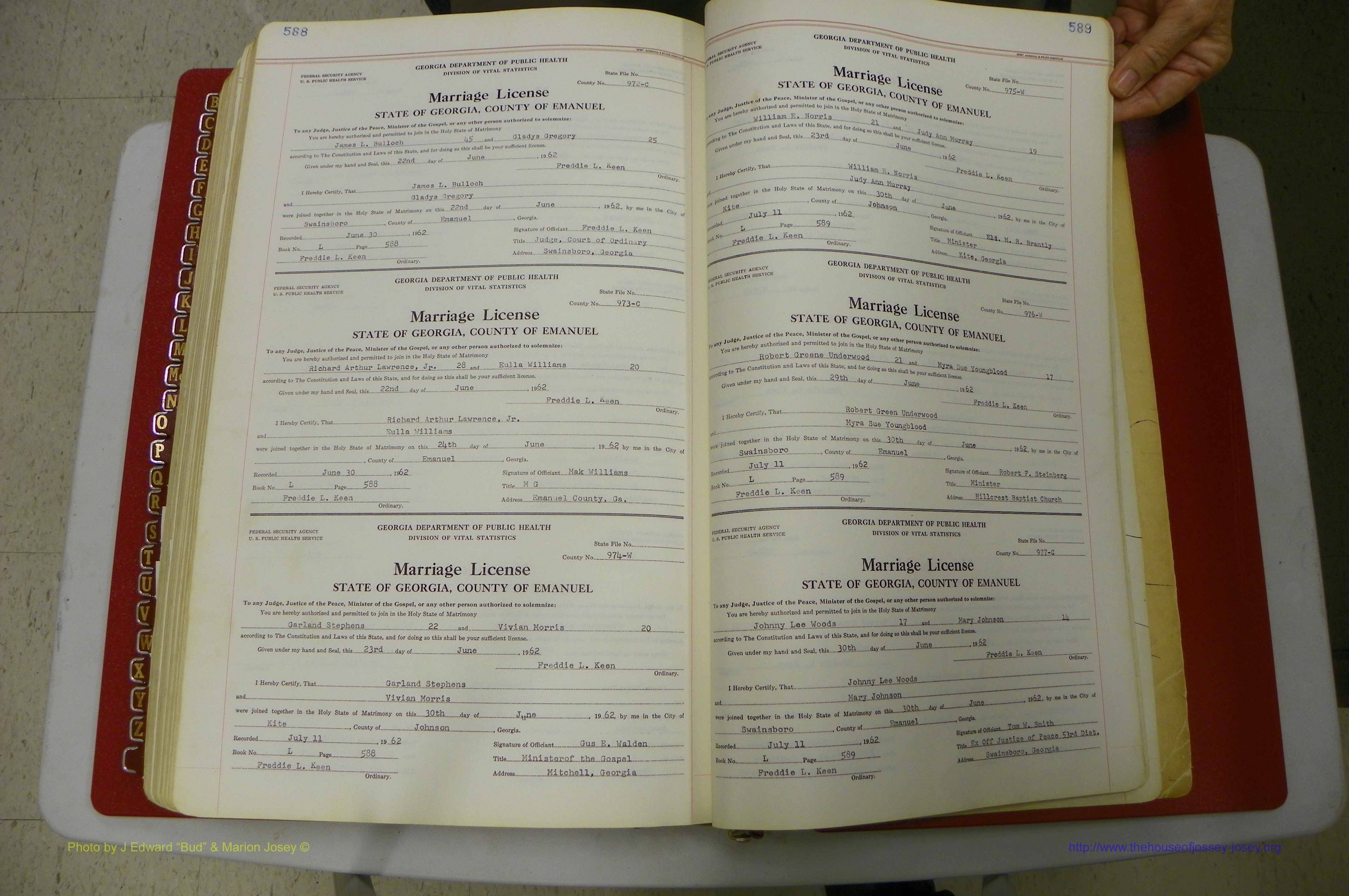 Emanuel Co, GA, Marriages Book L, 1952 - 1962, P 588-589.JPG