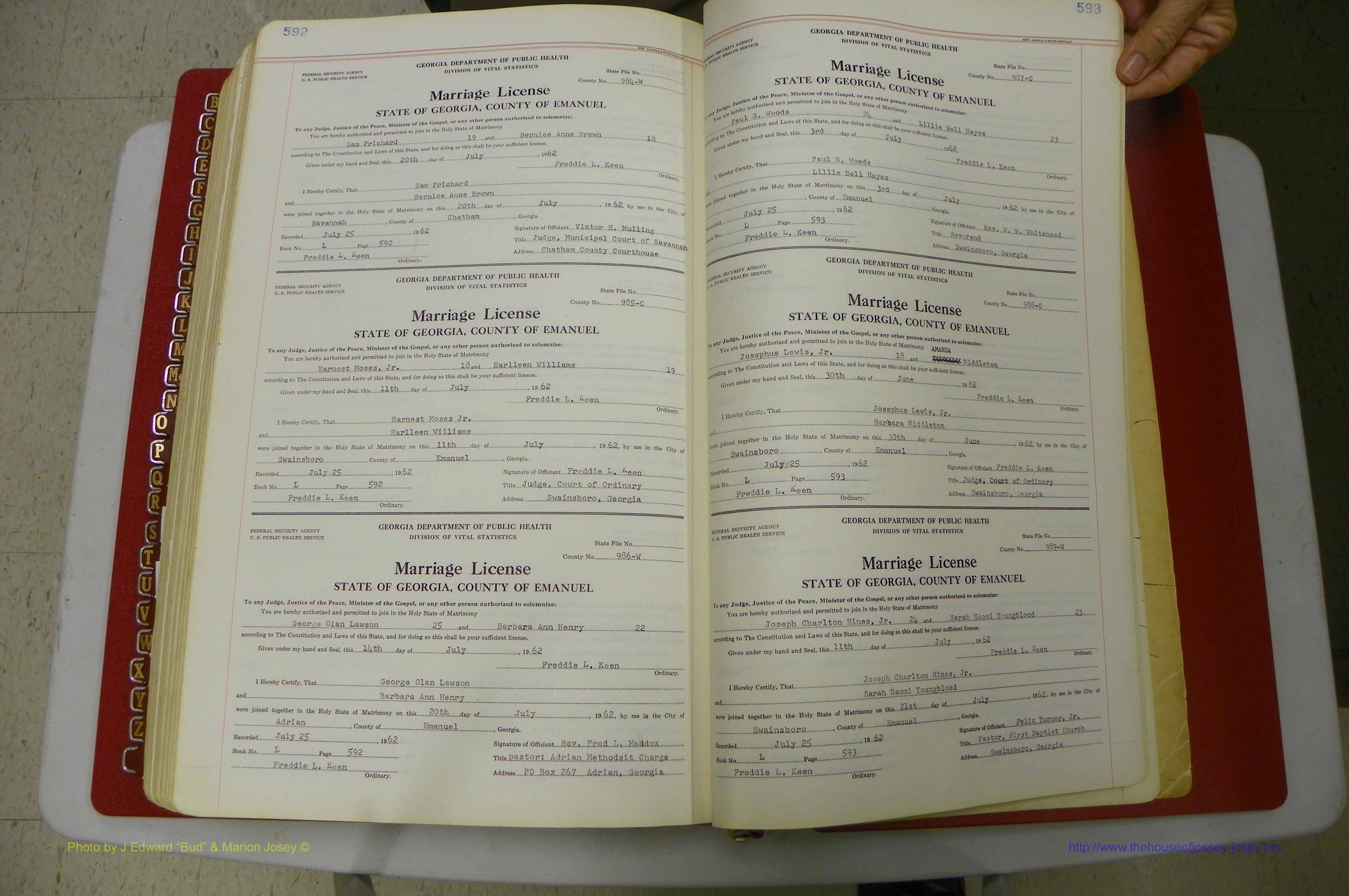 Emanuel Co, GA, Marriages Book L, 1952 - 1962, P 592-593.JPG