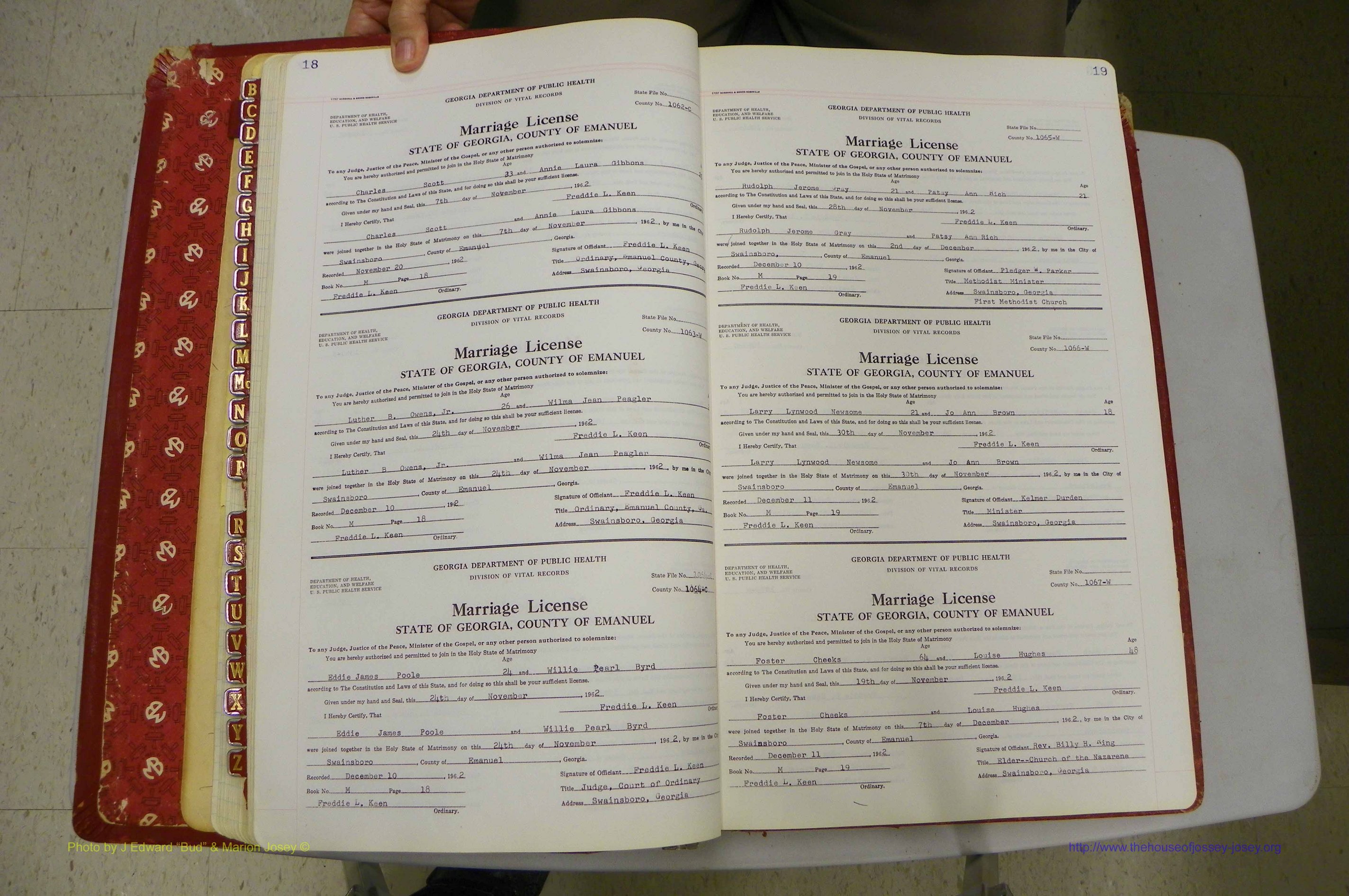 Emanuel Co, GA, Marriages Book M, 1962 - 1974, P 018-019.JPG