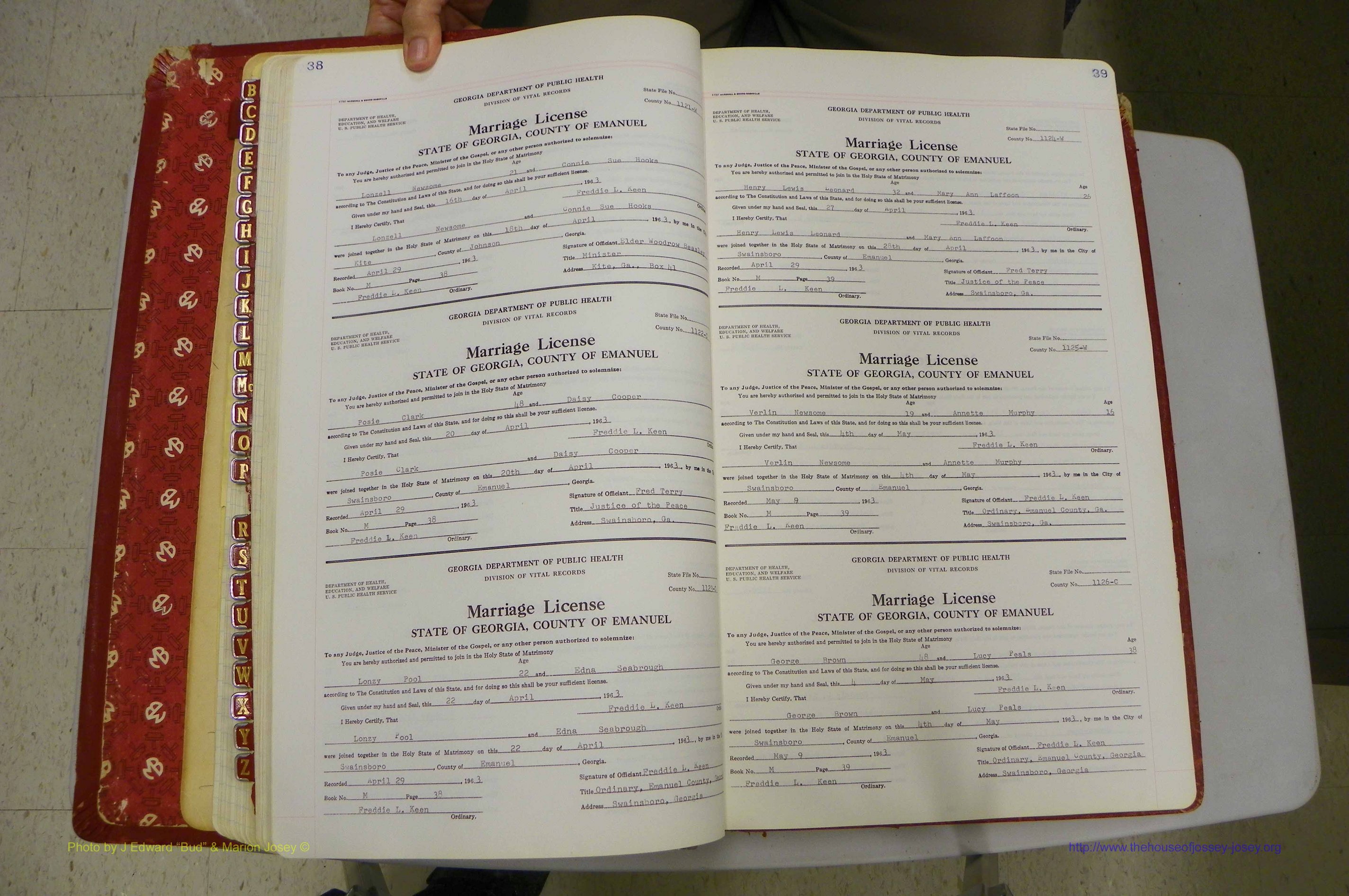 Emanuel Co, GA, Marriages Book M, 1962 - 1974, P 038-039.JPG