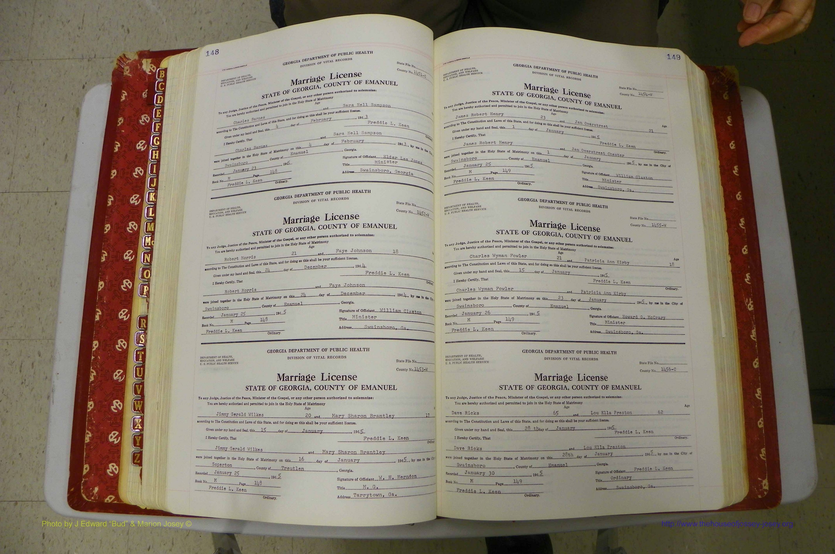 Emanuel Co, GA, Marriages Book M, 1962 - 1974, P 148-149.JPG