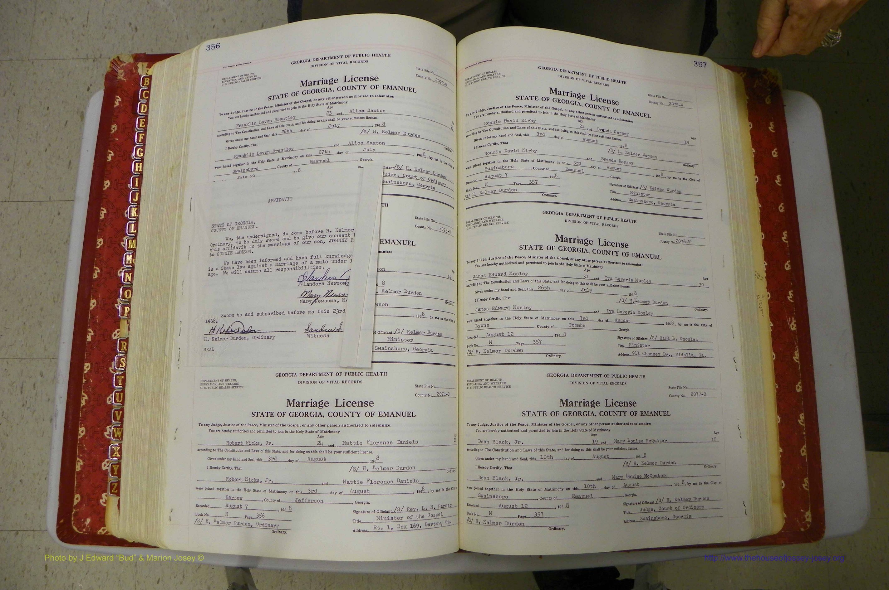 Emanuel Co, GA, Marriages Book M, 1962 - 1974, P 356-357.JPG