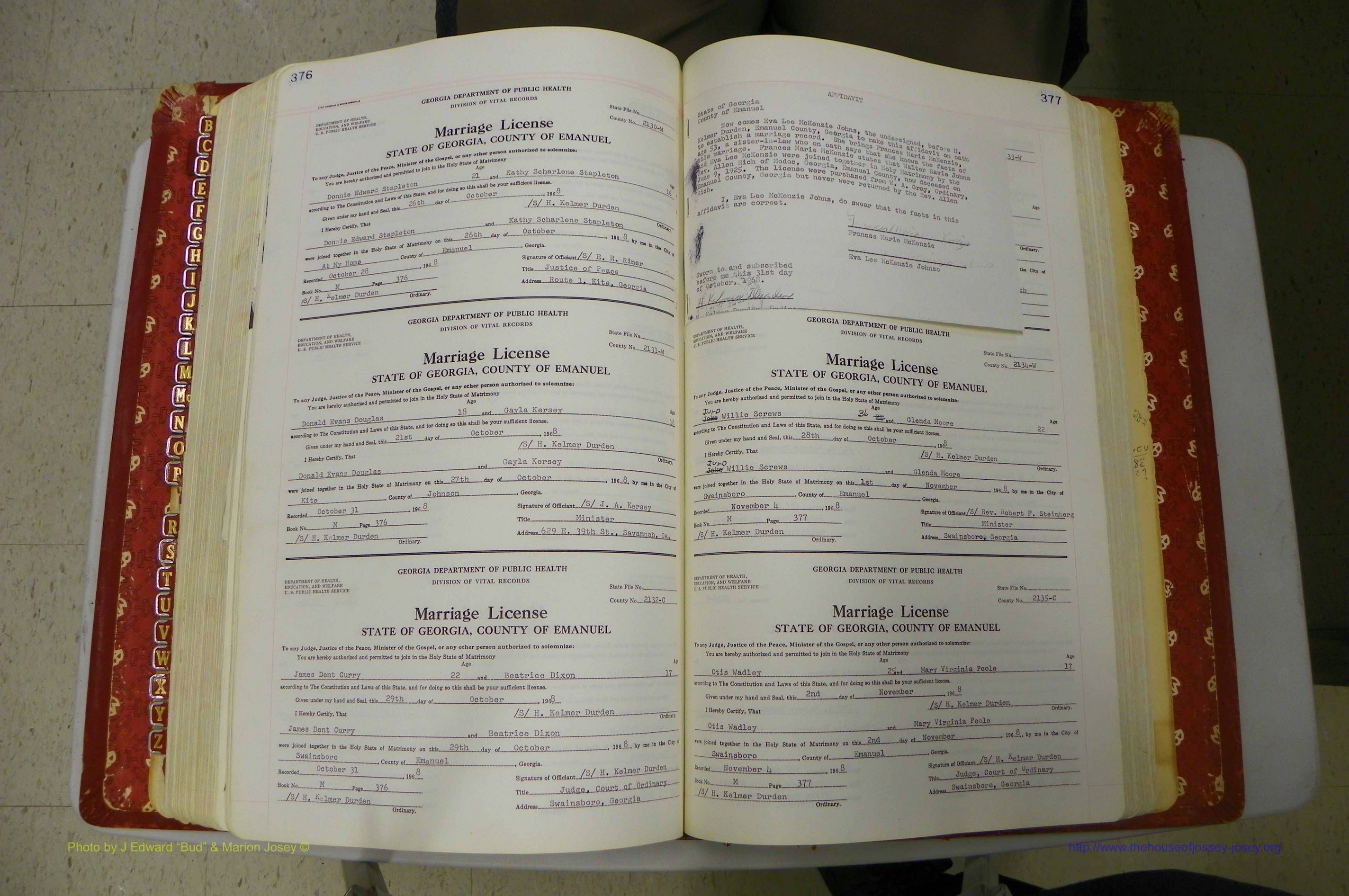 Emanuel Co, GA, Marriages Book M, 1962 - 1974, P 376-377.JPG