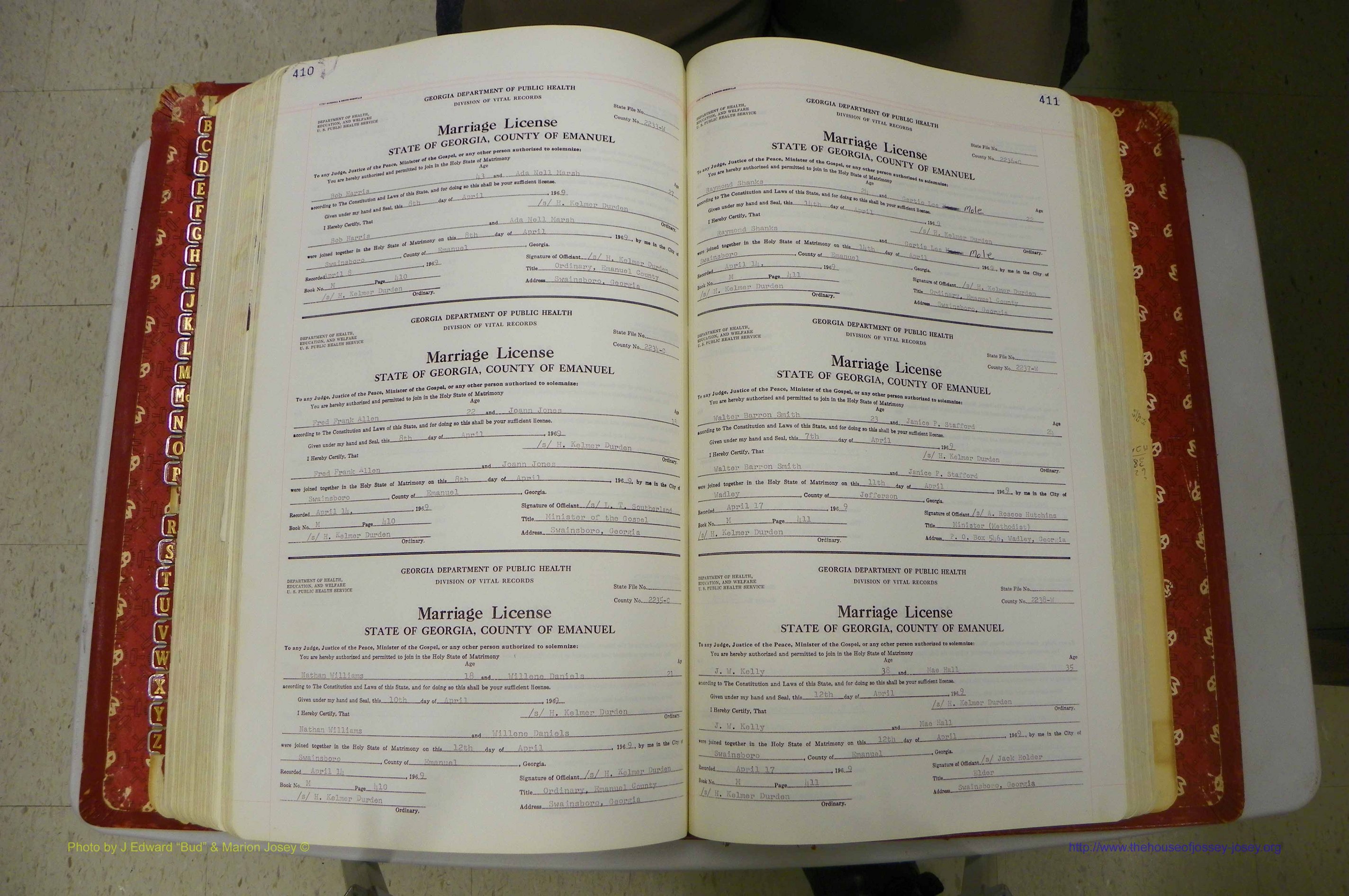 Emanuel Co, GA, Marriages Book M, 1962 - 1974, P 410-411.JPG