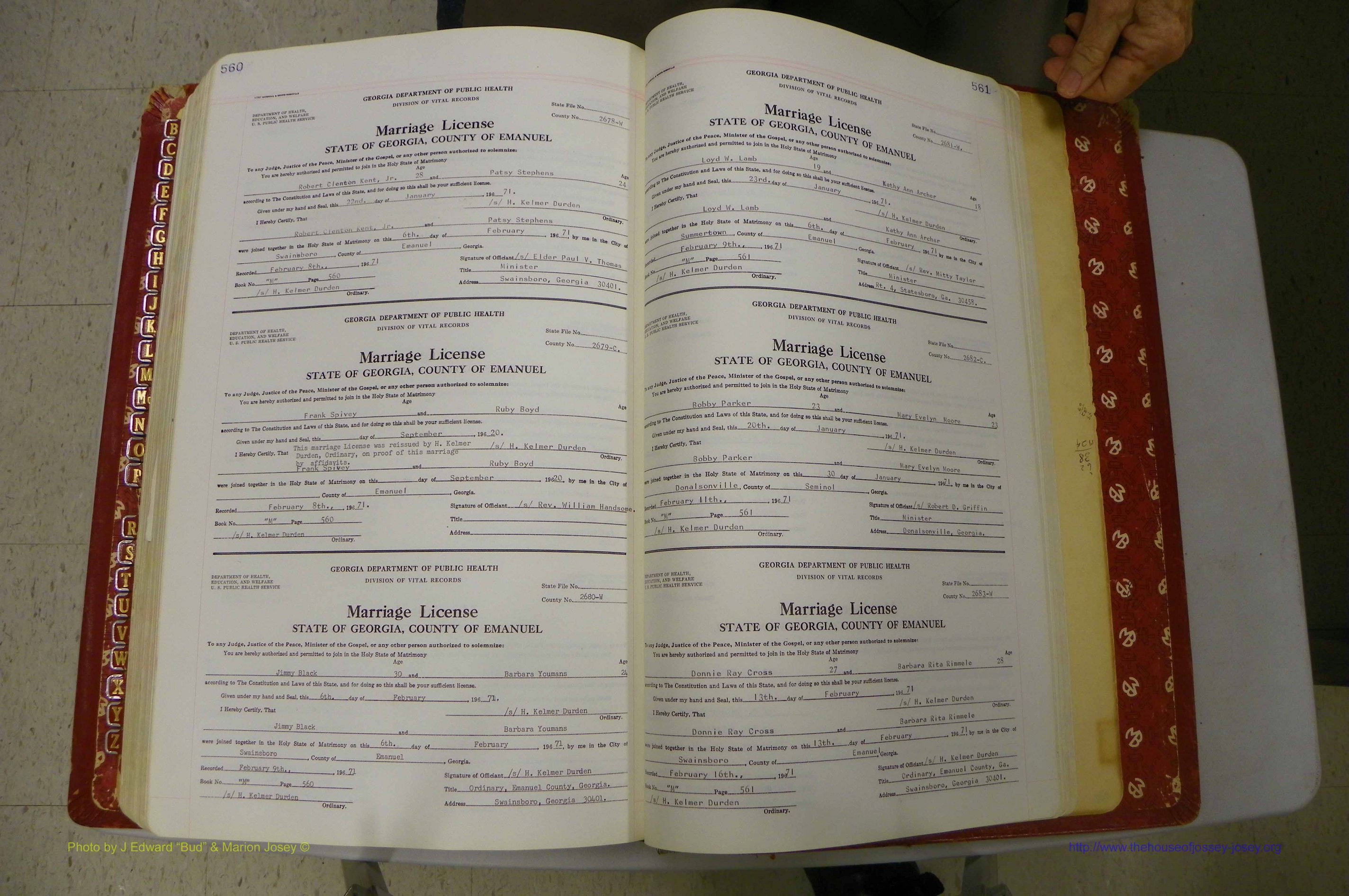 Emanuel Co, GA, Marriages Book M, 1962 - 1974, P 560-561.JPG