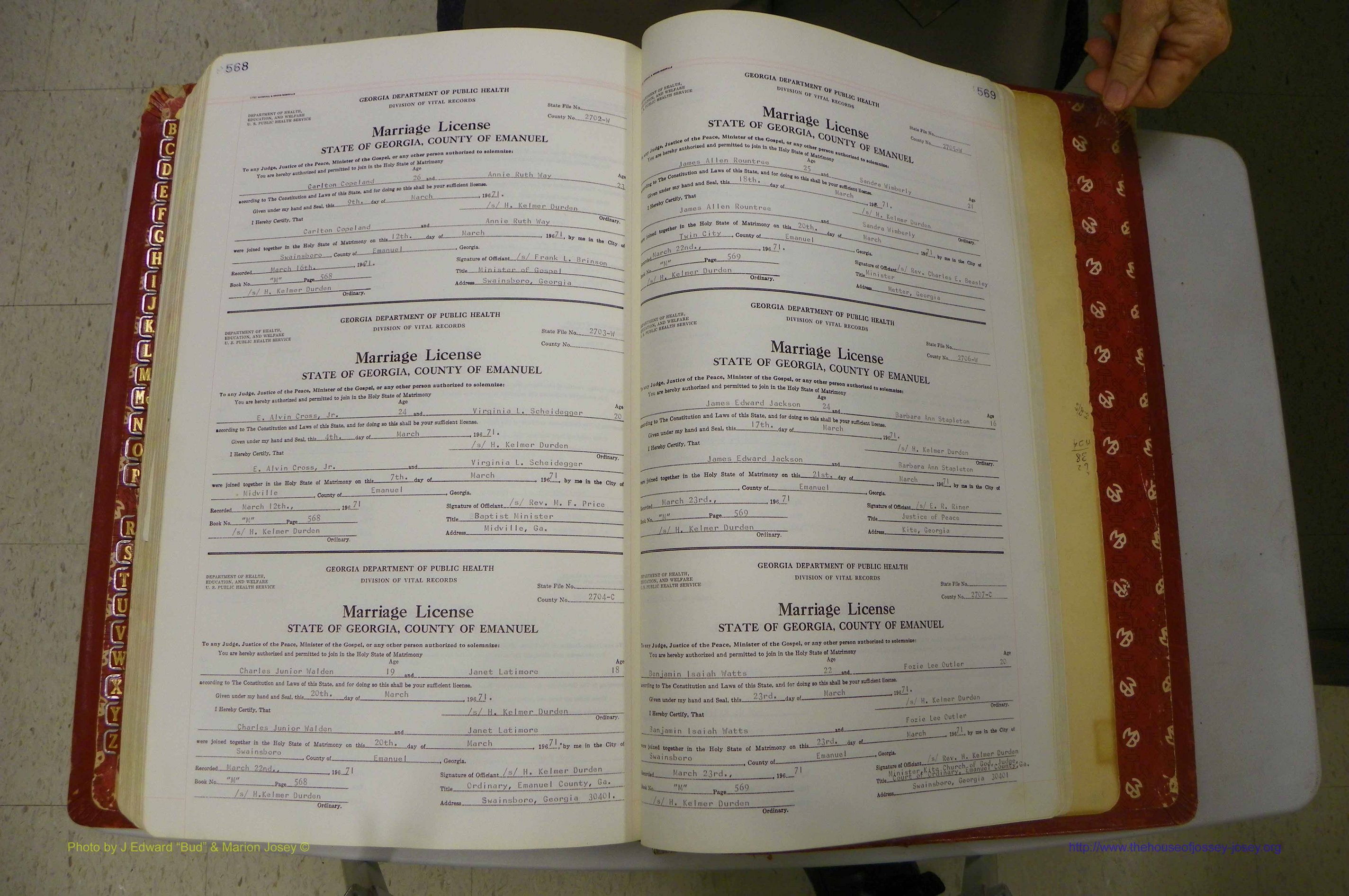 Emanuel Co, GA, Marriages Book M, 1962 - 1974, P 568-569.JPG