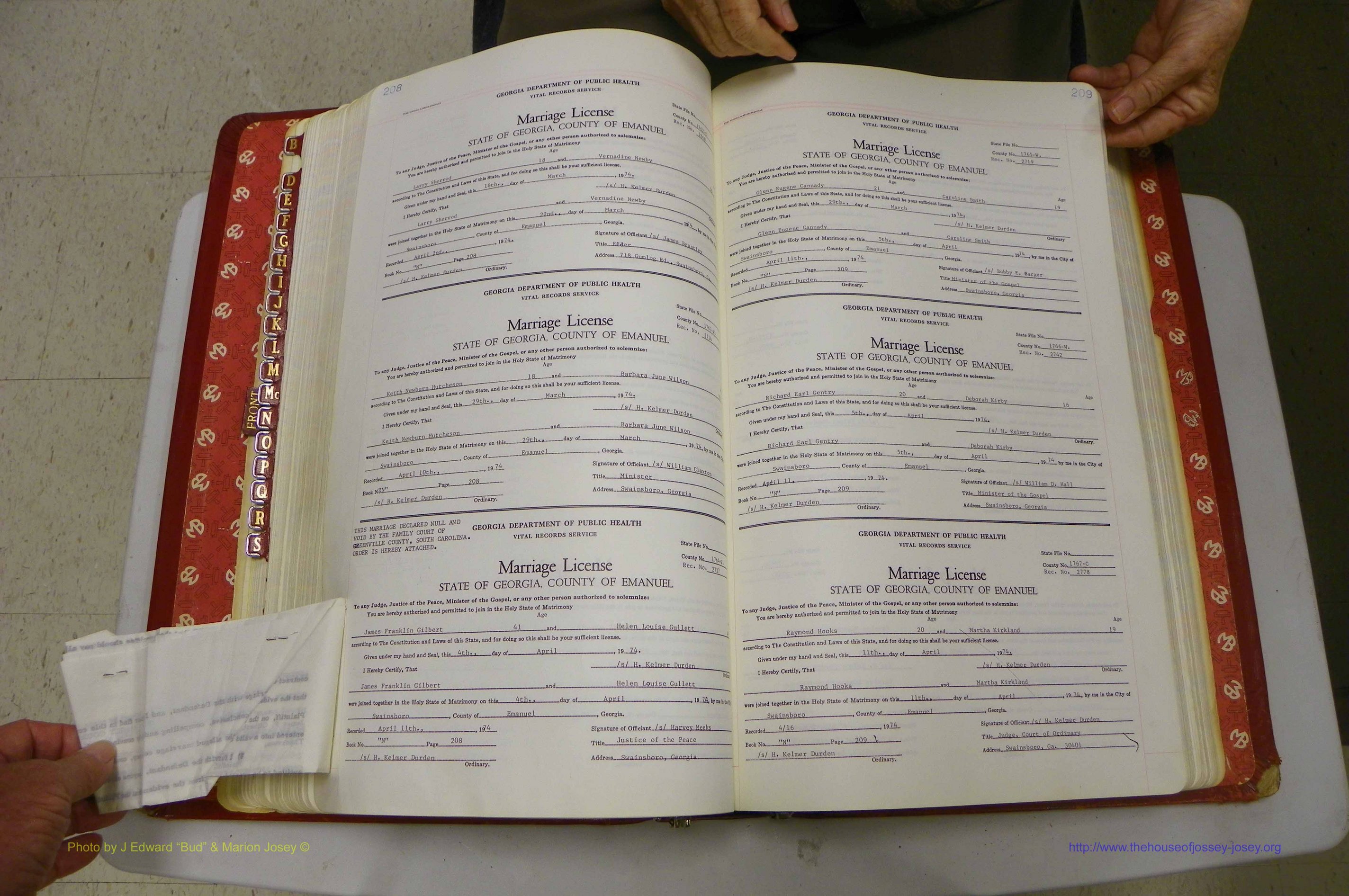 Emanuel Co, GA, Marriages Book N, 1971 - 1979, P 208-209.JPG