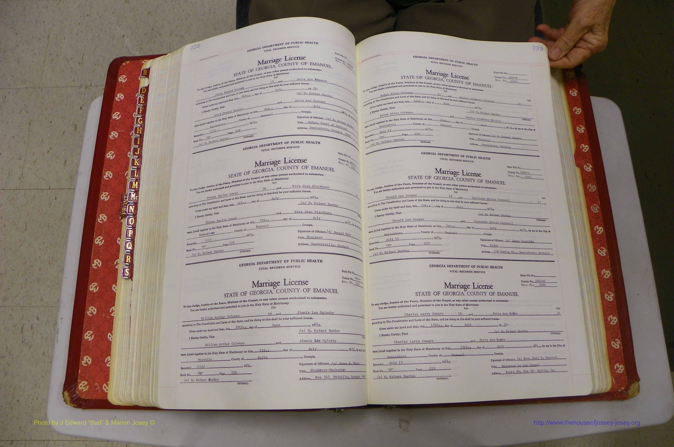 Emanuel Co, GA, Marriages Book N, 1971 - 1979, P 228-229.JPG