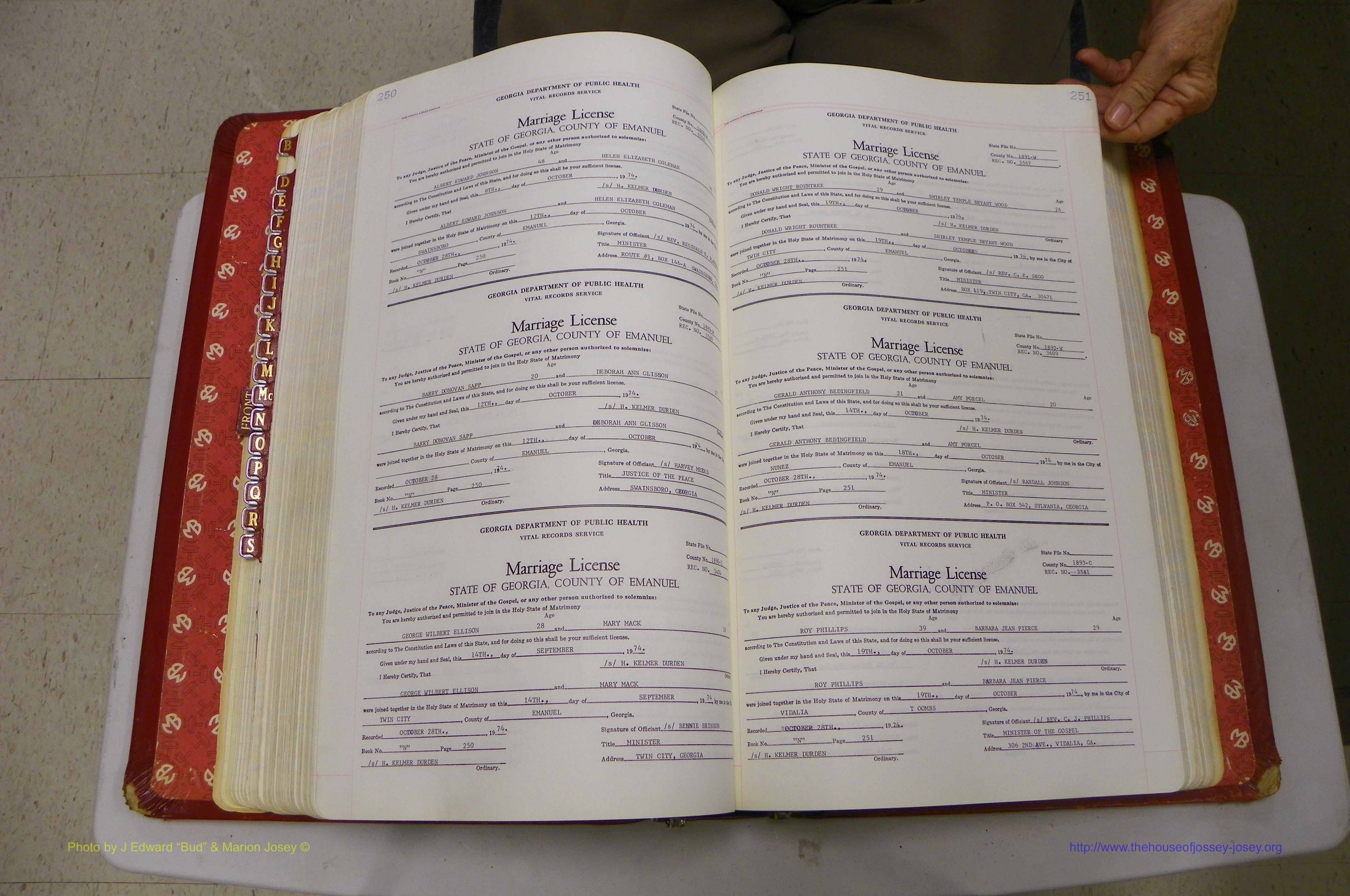 Emanuel Co, GA, Marriages Book N, 1971 - 1979, P 250-251.JPG