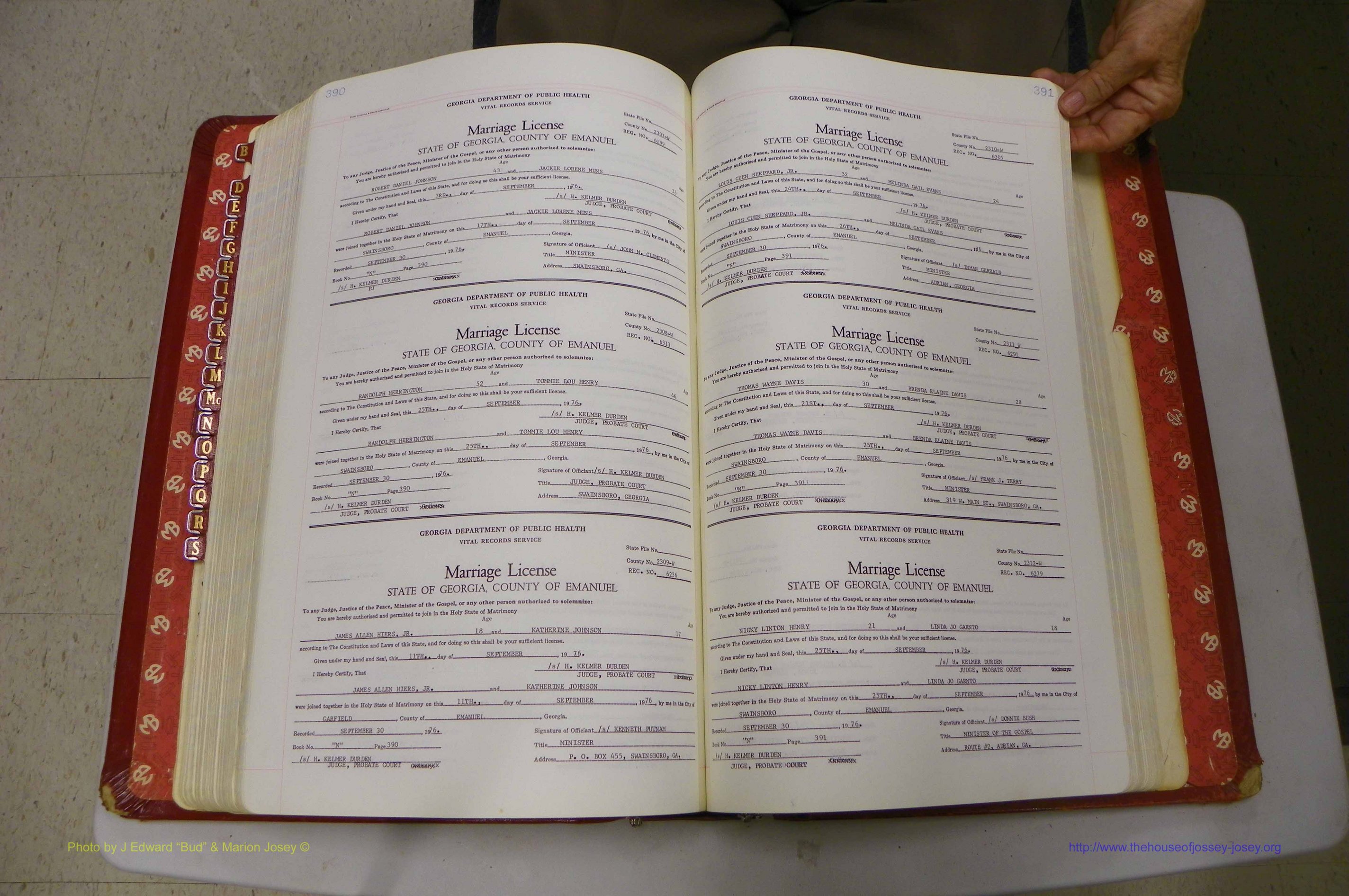 Emanuel Co, GA, Marriages Book N, 1971 - 1979, P 390-391.JPG