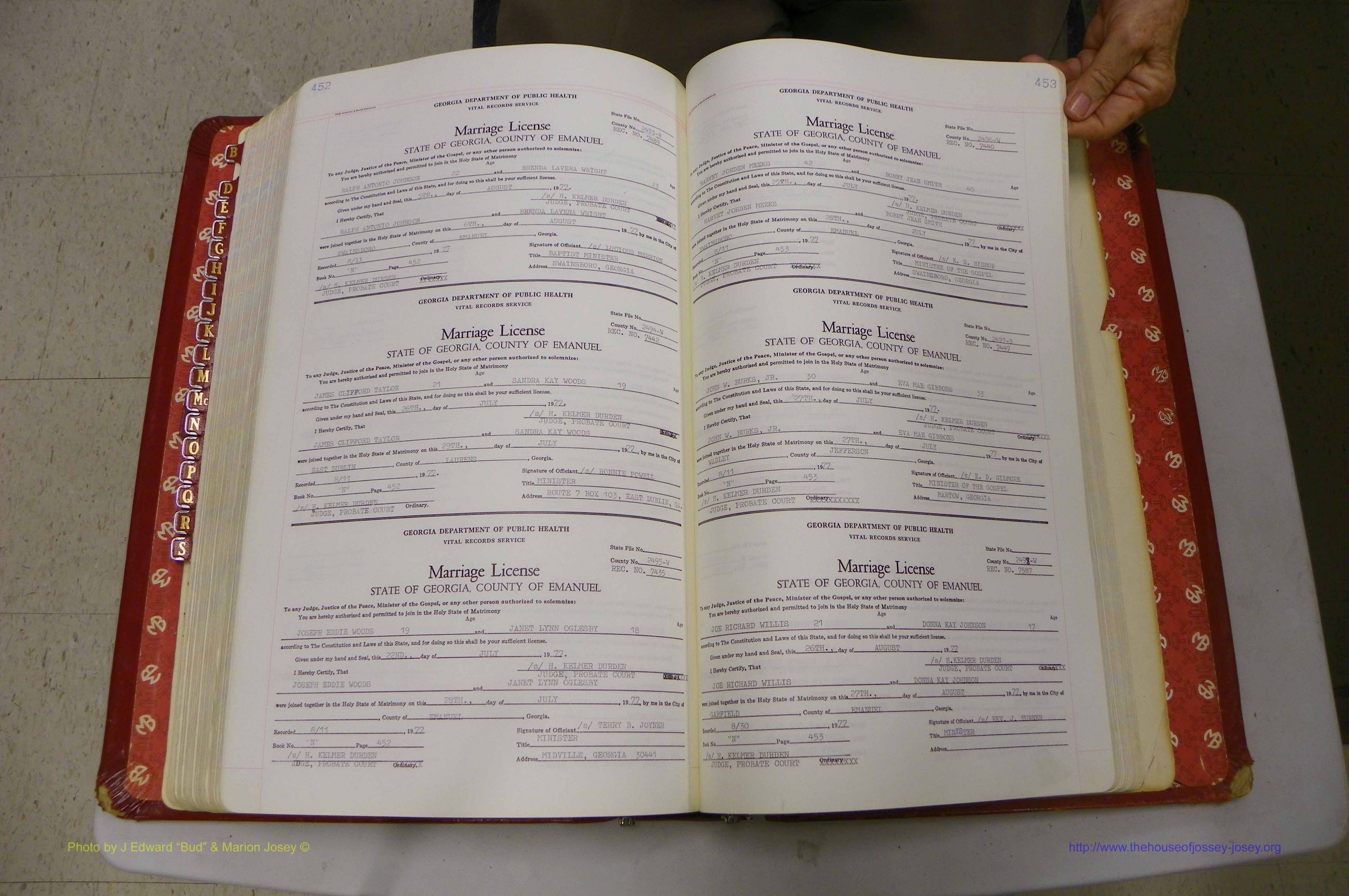 Emanuel Co, GA, Marriages Book N, 1971 - 1979, P 452-453.JPG