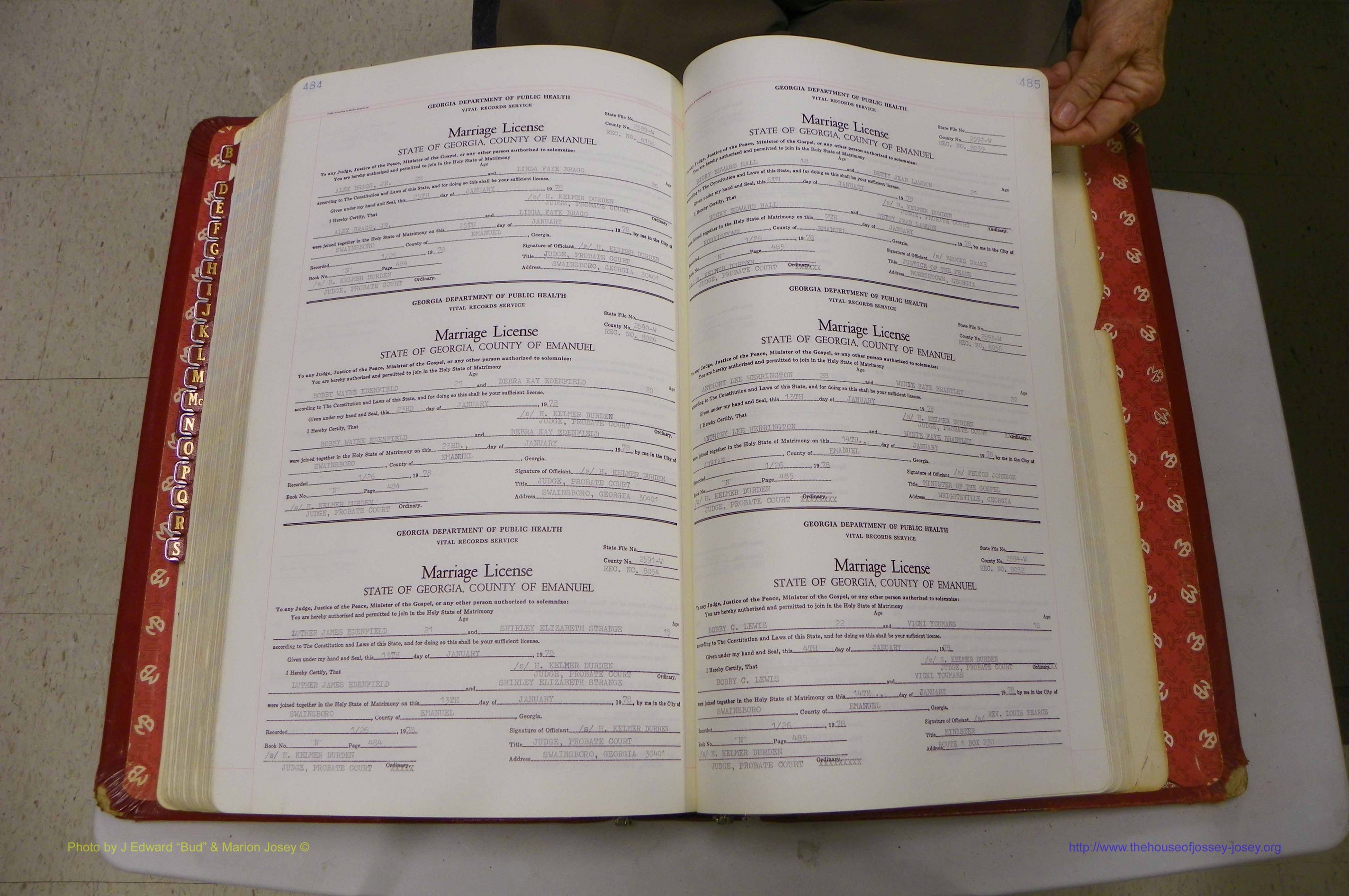 Emanuel Co, GA, Marriages Book N, 1971 - 1979, P 484-485.JPG