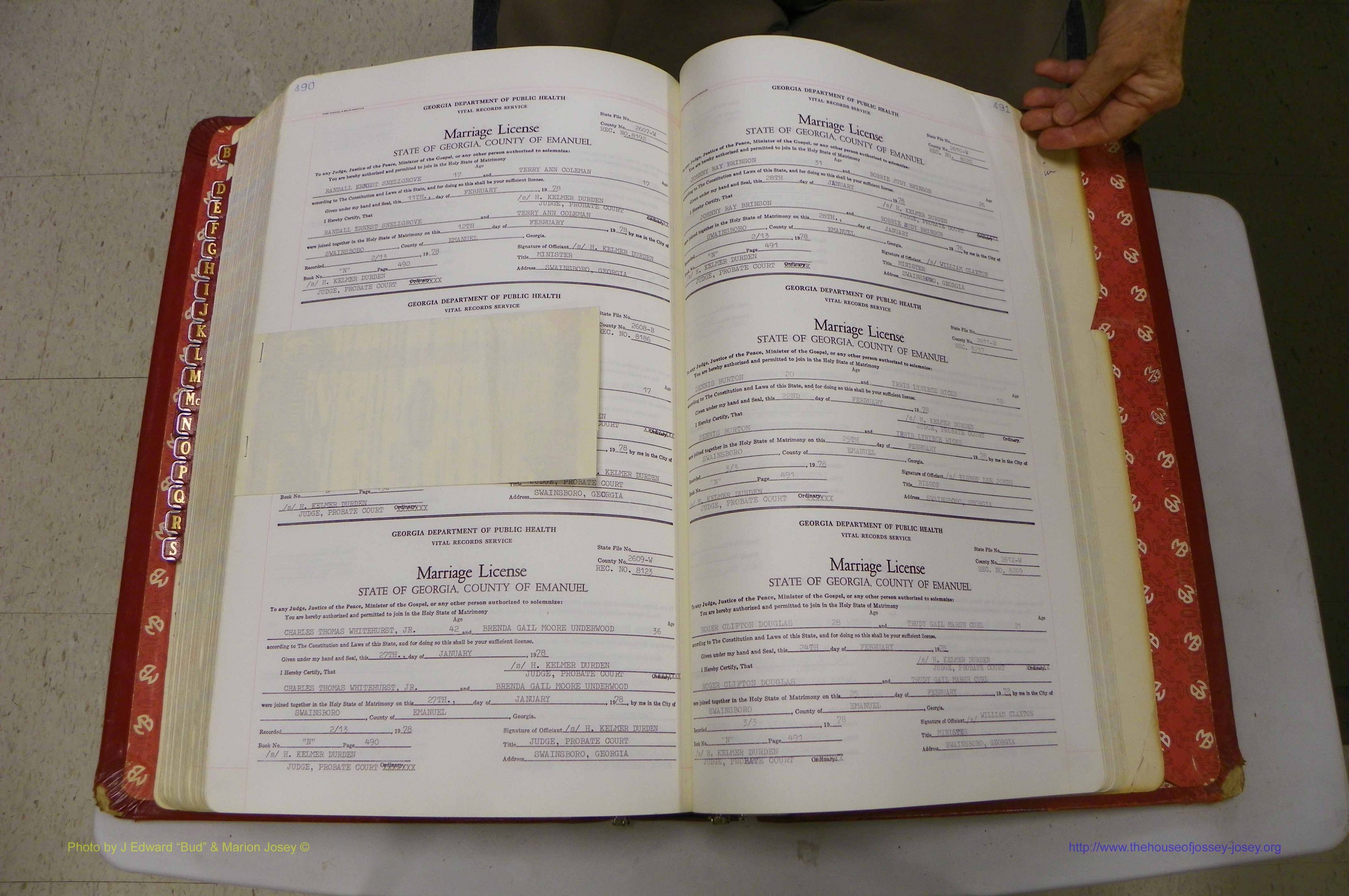 Emanuel Co, GA, Marriages Book N, 1971 - 1979, P 490-491.JPG