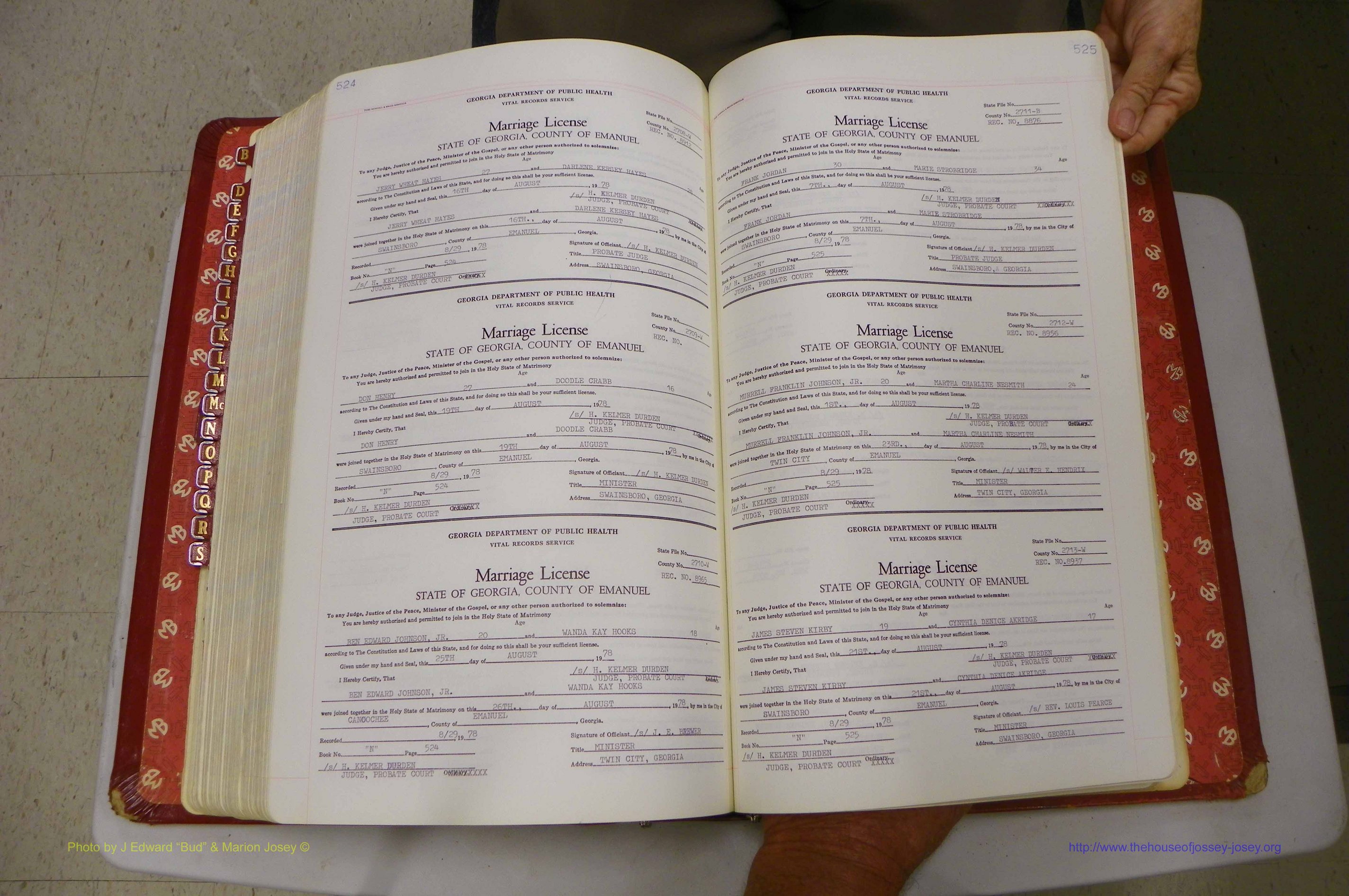 Emanuel Co, GA, Marriages Book N, 1971 - 1979, P 524-525.JPG