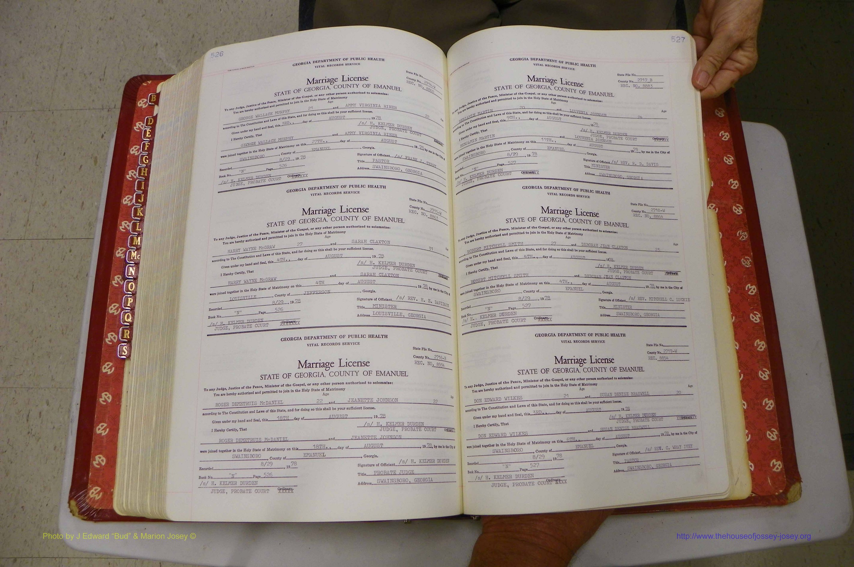 Emanuel Co, GA, Marriages Book N, 1971 - 1979, P 526-527.JPG