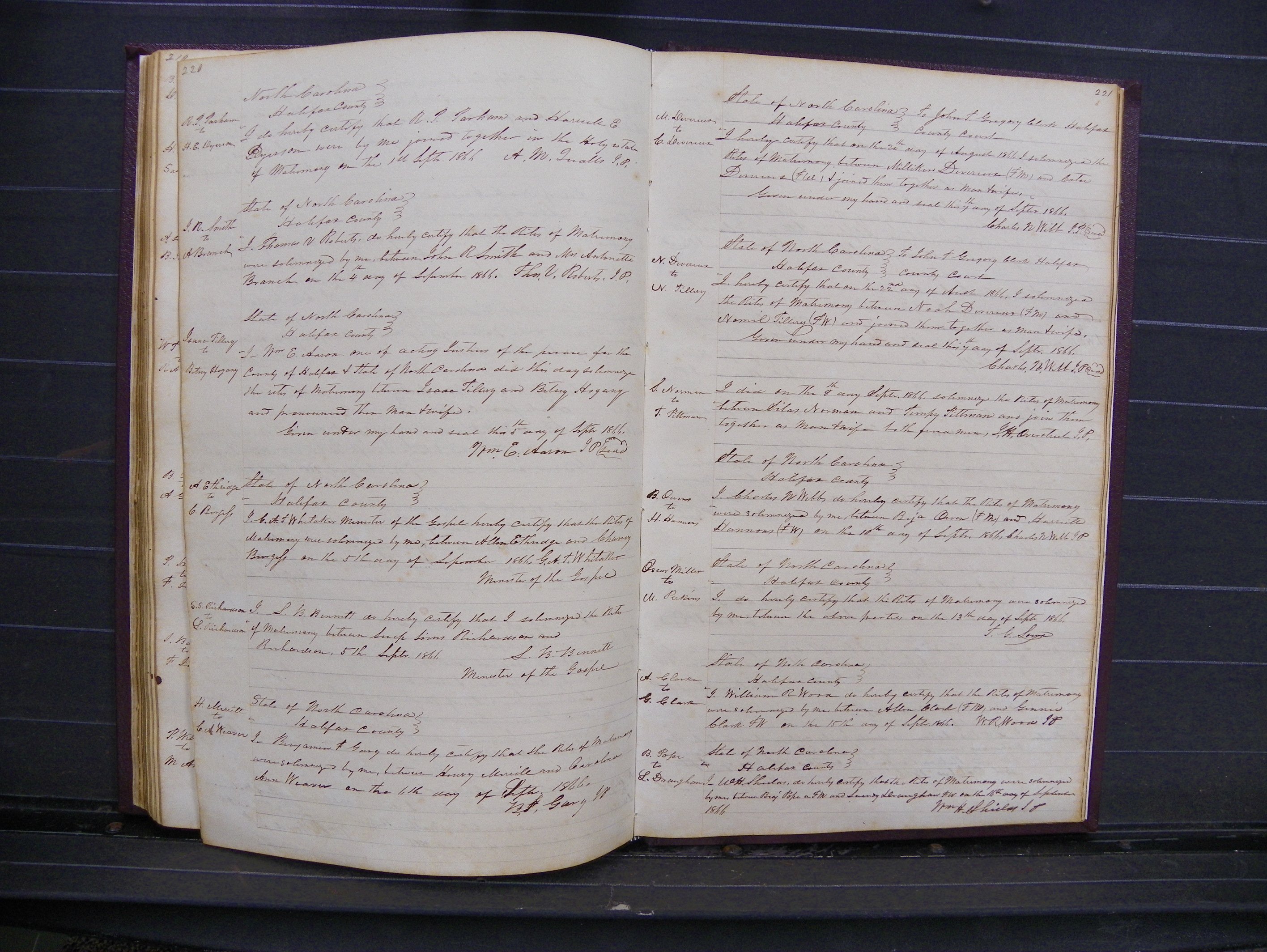 Halifax Marriage Index, 1851-1868 P 220-221.JPG