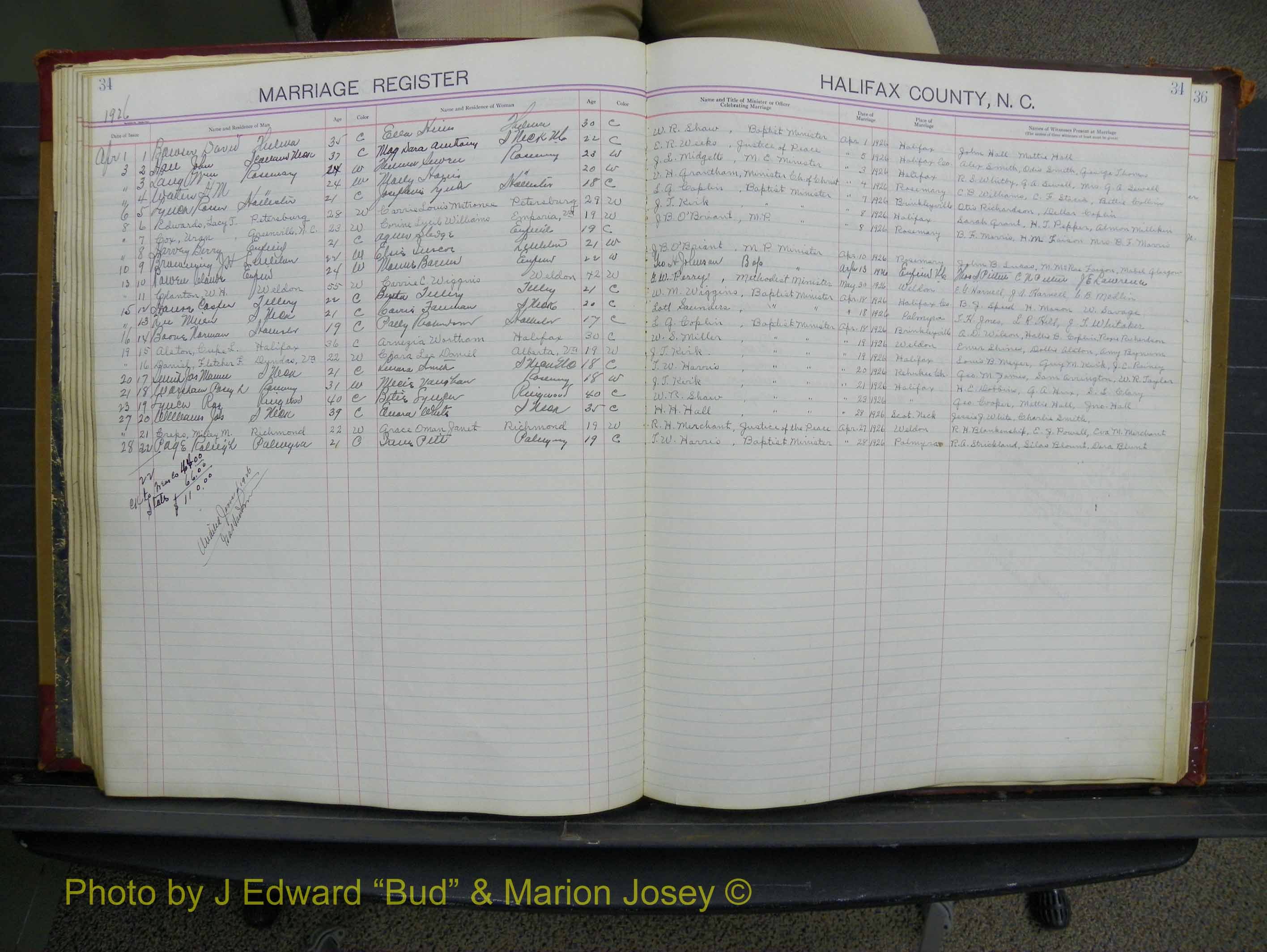 Halifax Marriage Book 10, 1923-1931 P 034.JPG