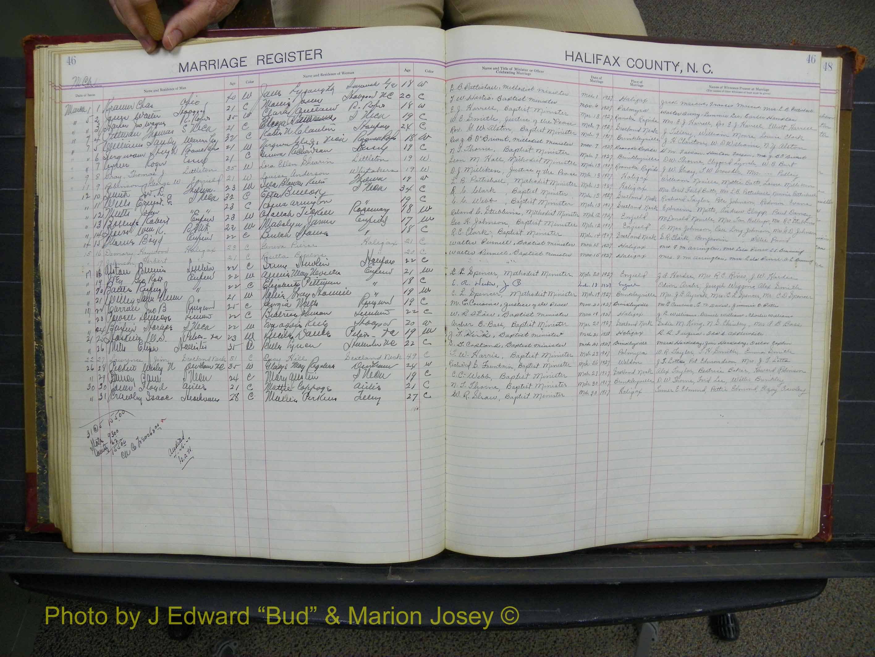 Halifax Marriage Book 10, 1923-1931 P 046.JPG