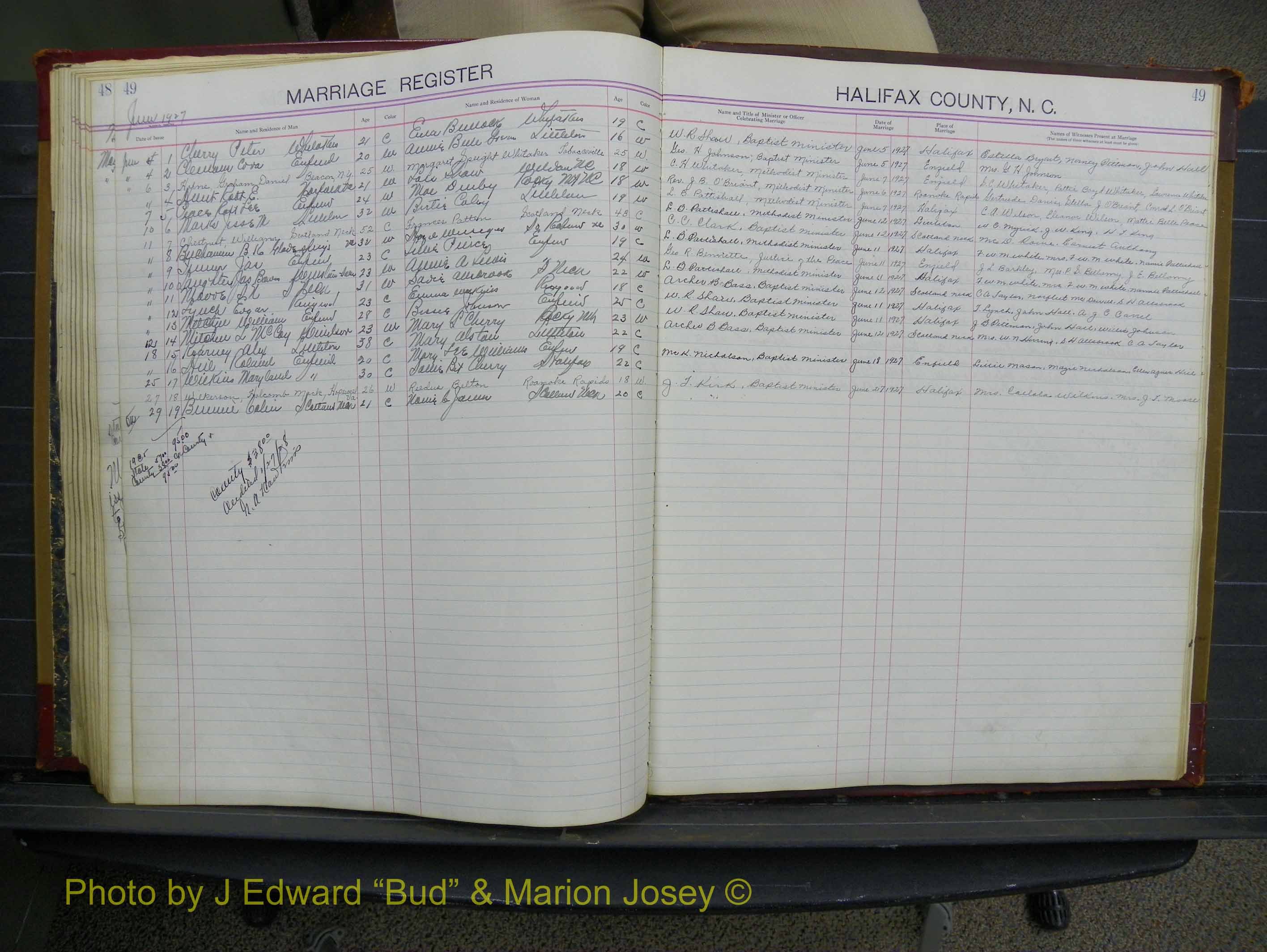 Halifax Marriage Book 10, 1923-1931 P 049.JPG