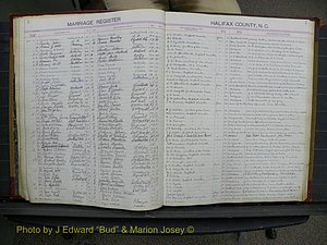 Halifax Marriage Book 10, 1923-1931 P 003.JPG