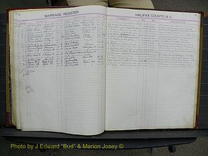 Halifax Marriage Book 10, 1923-1931 P 013.JPG