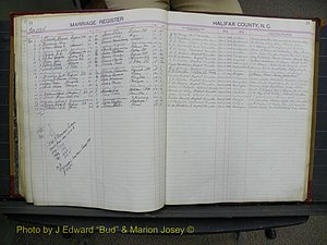 Halifax Marriage Book 10, 1923-1931 P 014.JPG