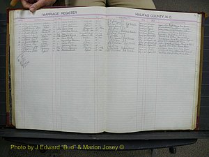 Halifax Marriage Book 10, 1923-1931 P 017.JPG