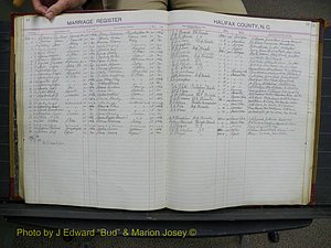 Halifax Marriage Book 10, 1923-1931 P 019.JPG
