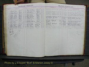 Halifax Marriage Book 10, 1923-1931 P 040.JPG