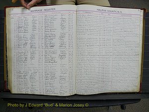 Halifax Marriage Book 10, 1923-1931 P 042.JPG