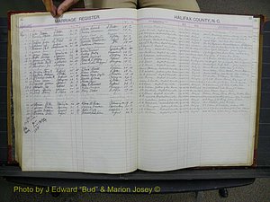 Halifax Marriage Book 10, 1923-1931 P 047.JPG