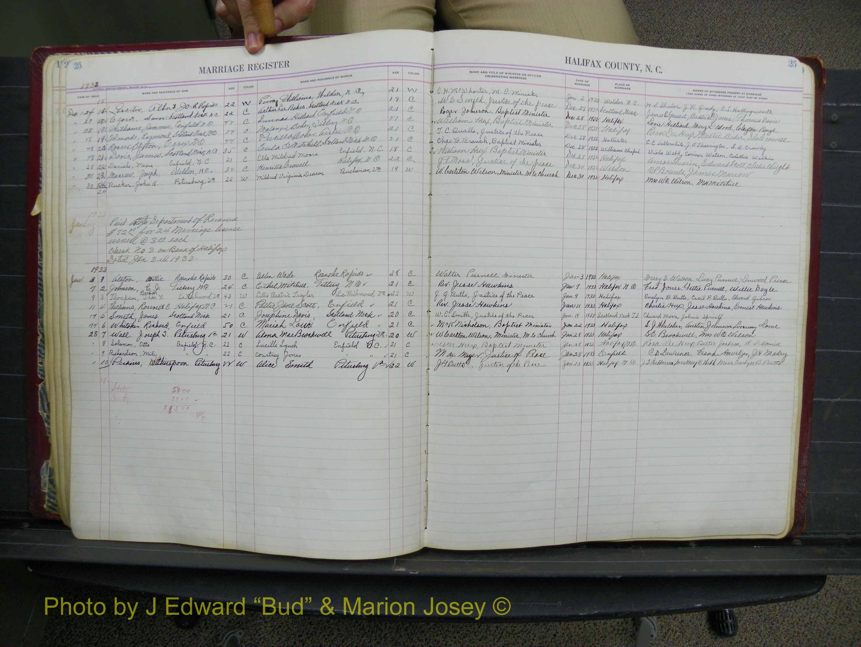 Halifax Marriage Book 11, 1931-1938 P 025.JPG