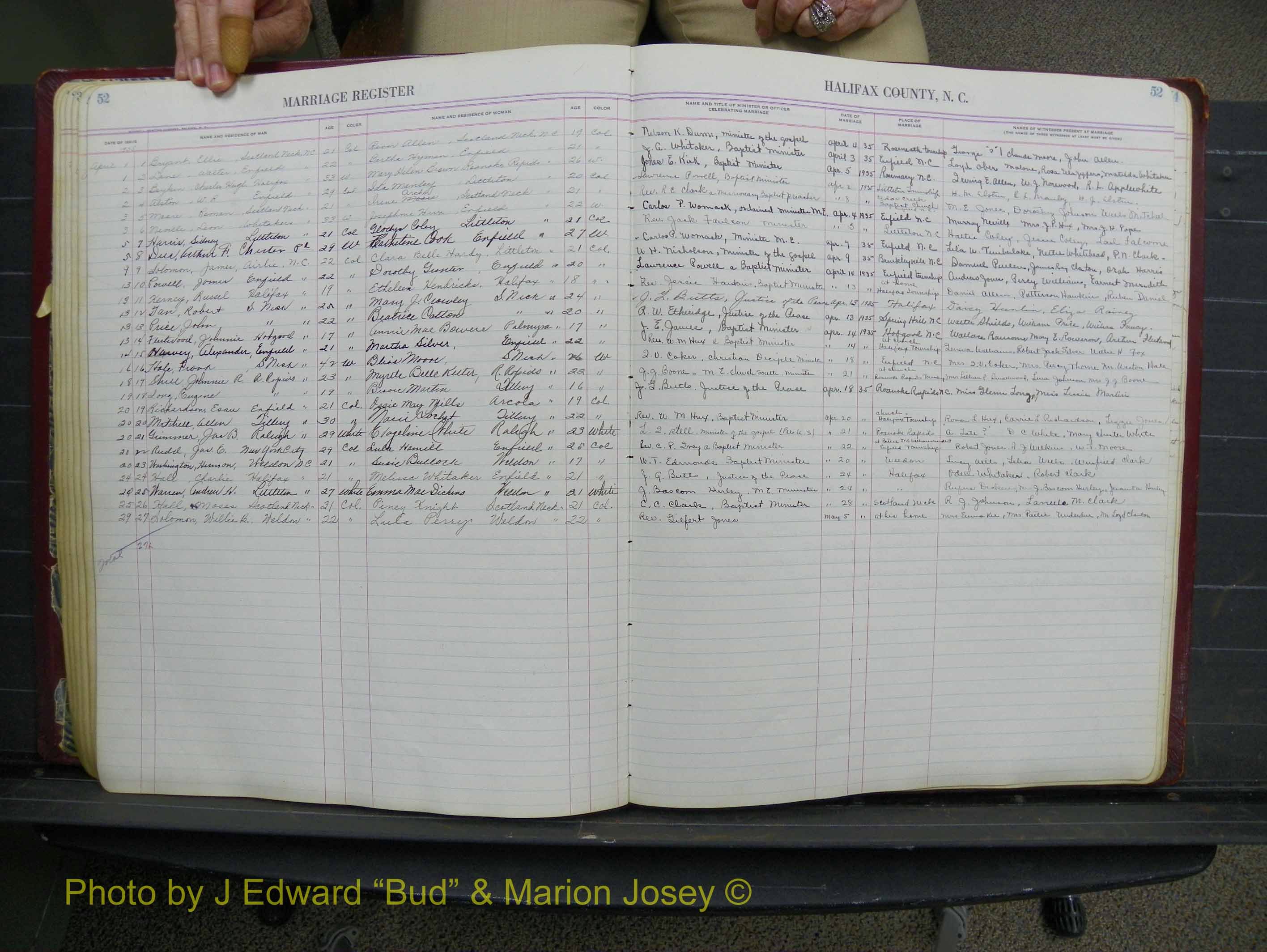 Halifax Marriage Book 11, 1931-1938 P 052.JPG
