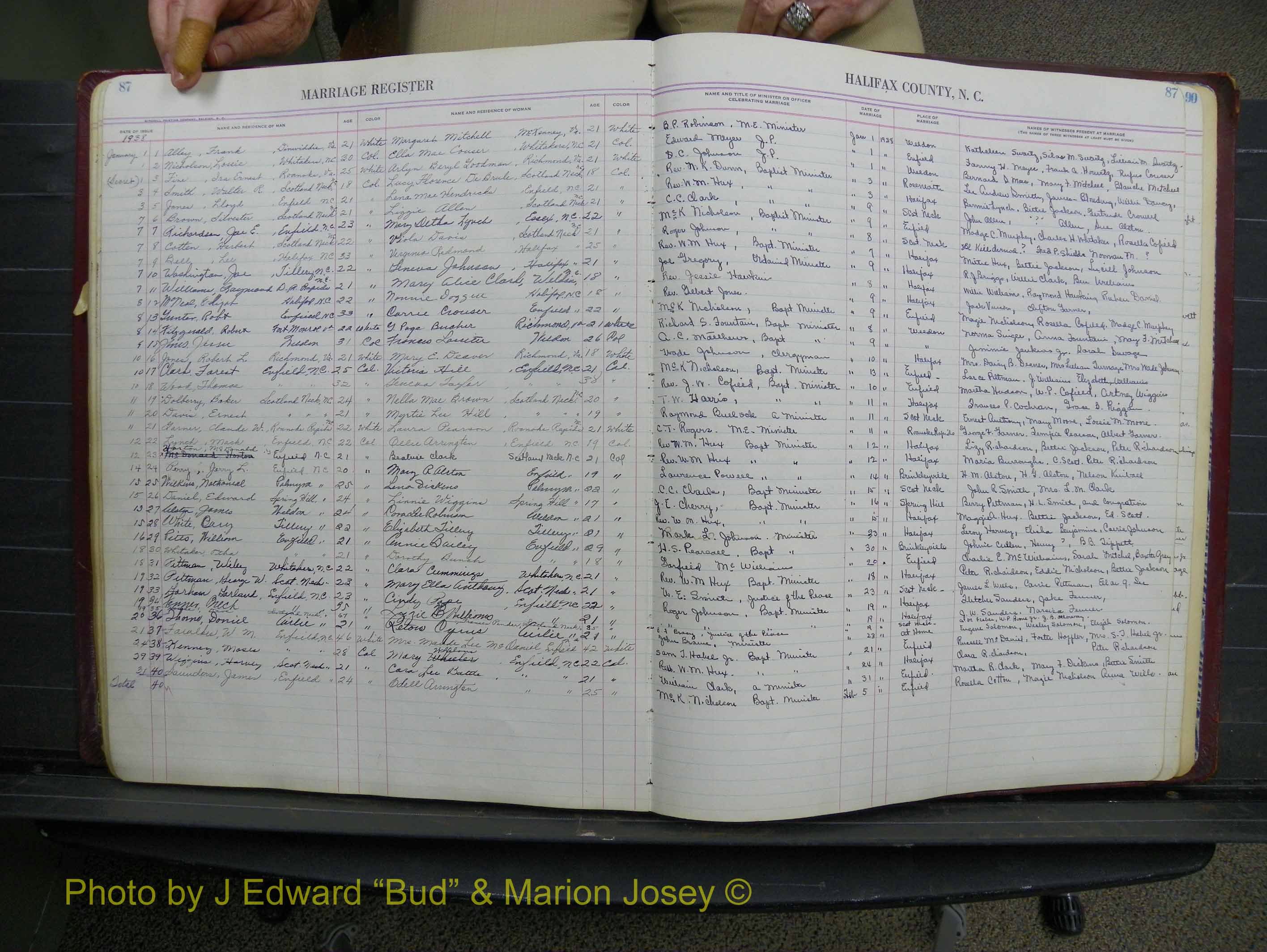 Halifax Marriage Book 11, 1931-1938 P 087.JPG