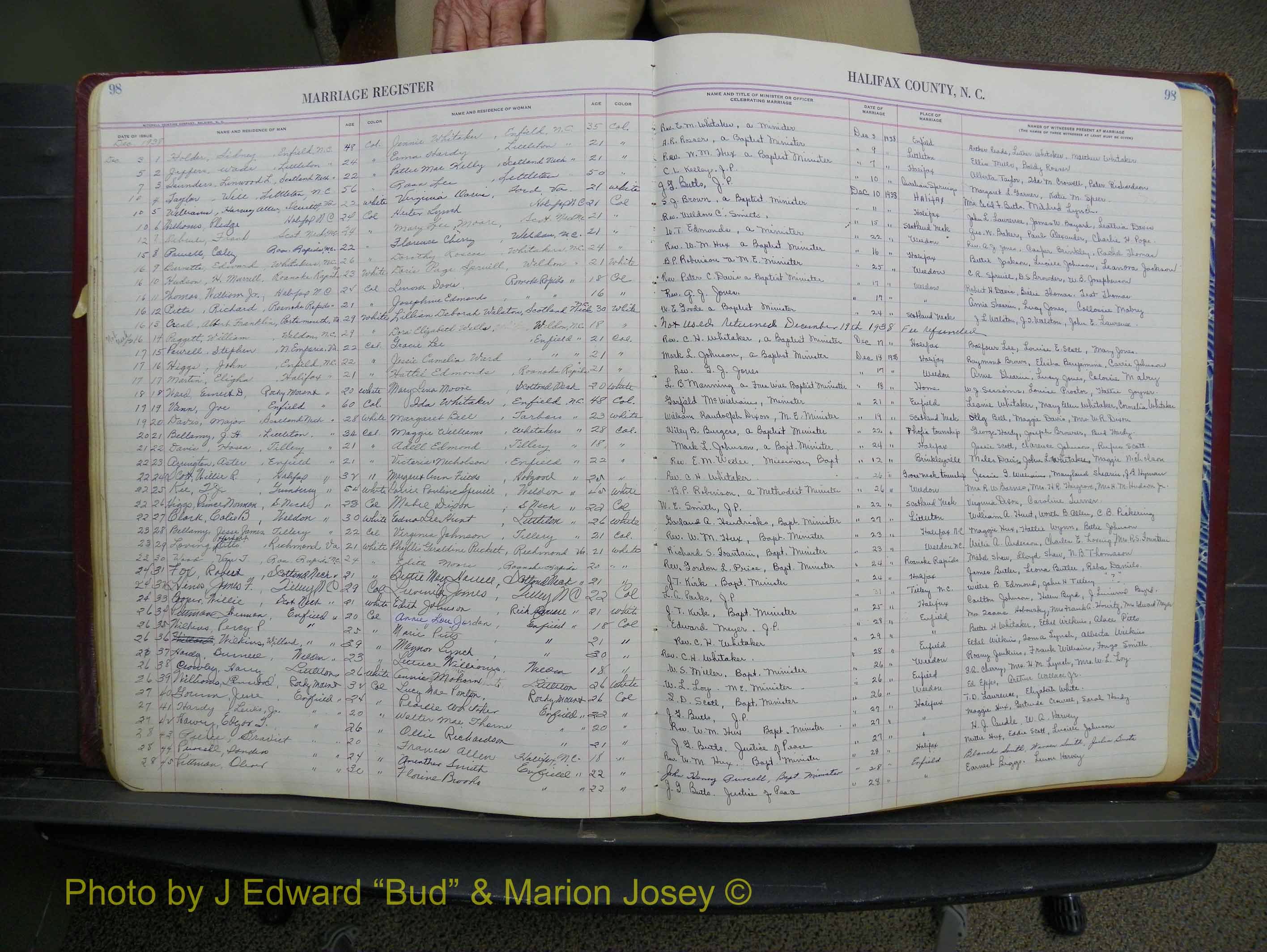 Halifax Marriage Book 11, 1931-1938 P 098.JPG