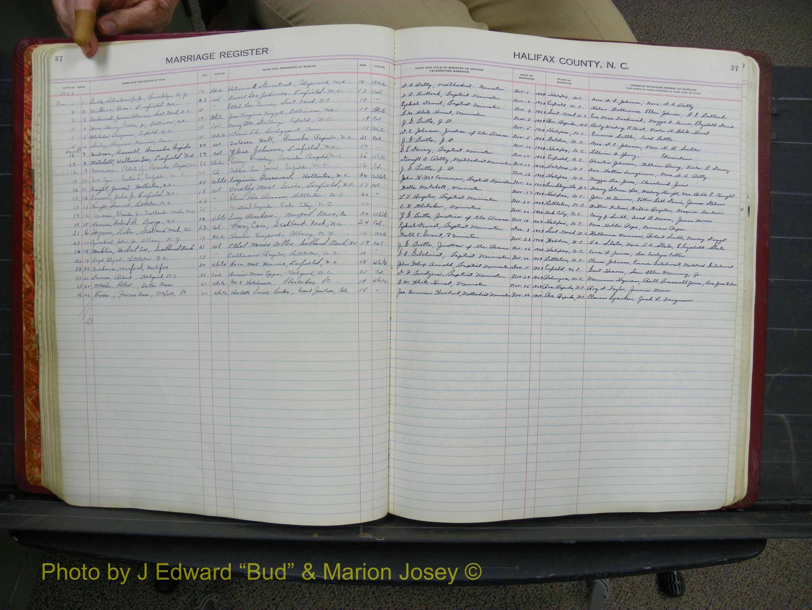 Halifax Marriage Book 12, 1939-1946 P 037.JPG