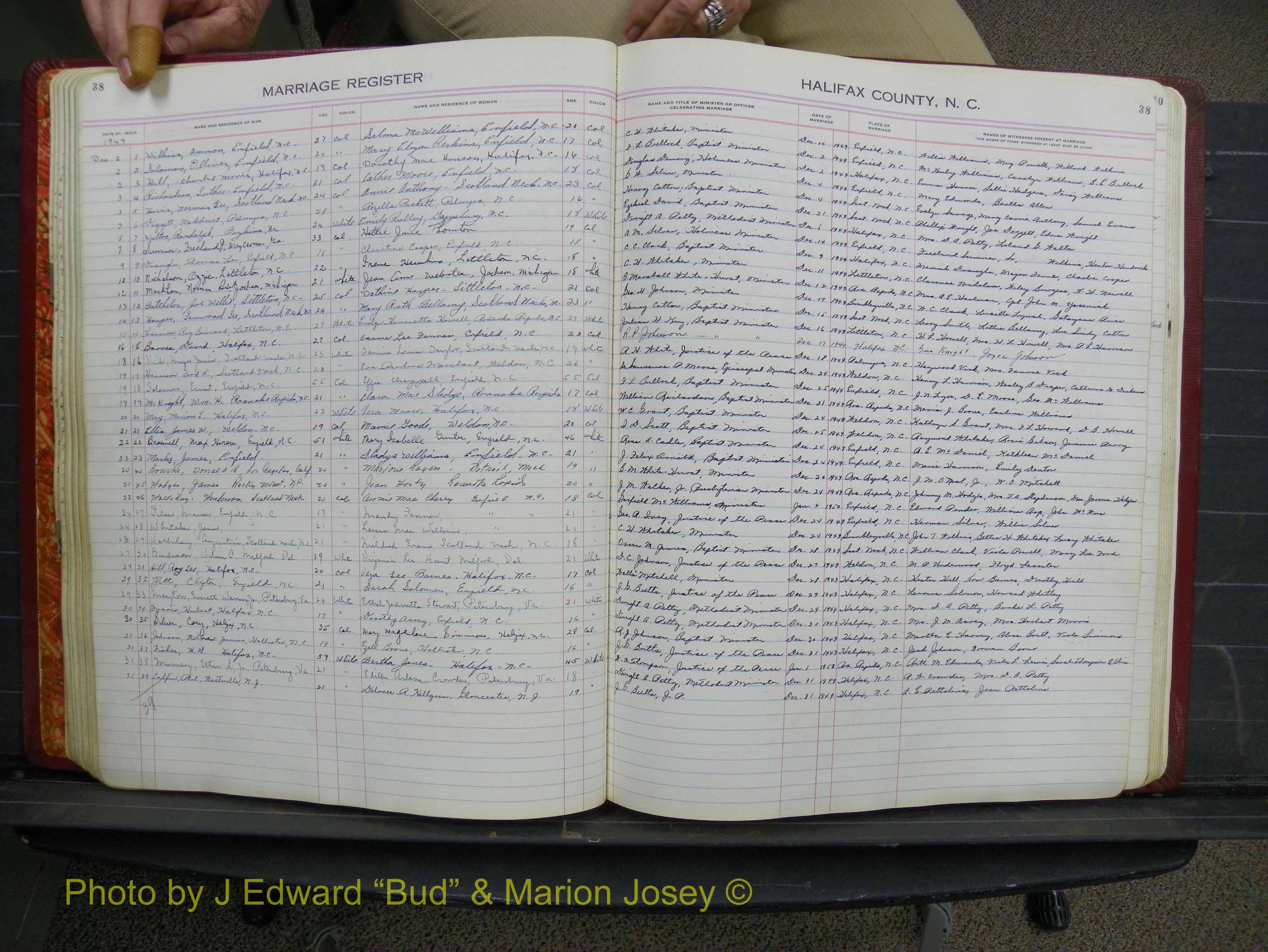 Halifax Marriage Book 12, 1939-1946 P 038.JPG