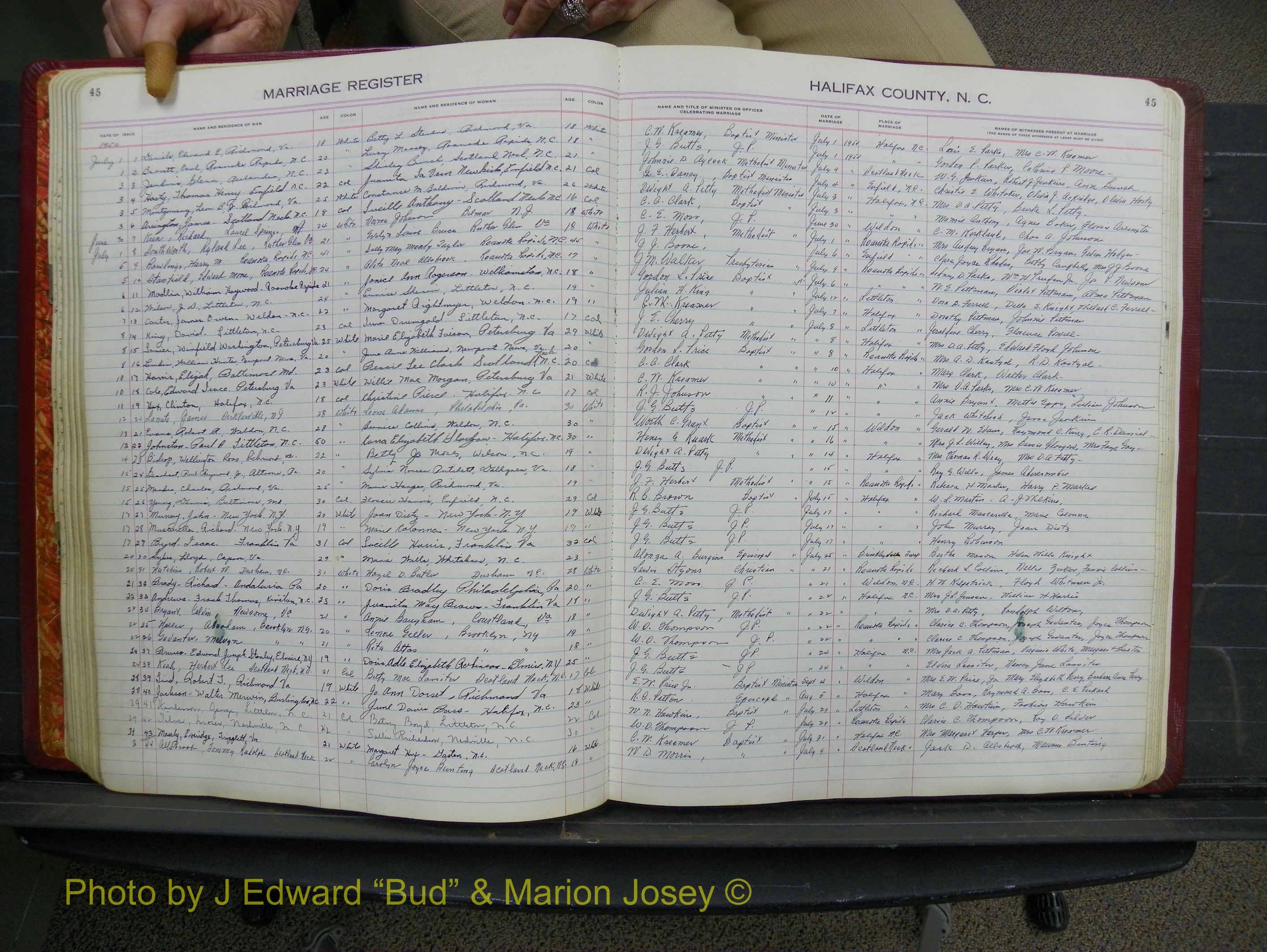 Halifax Marriage Book 12, 1939-1946 P 045.JPG