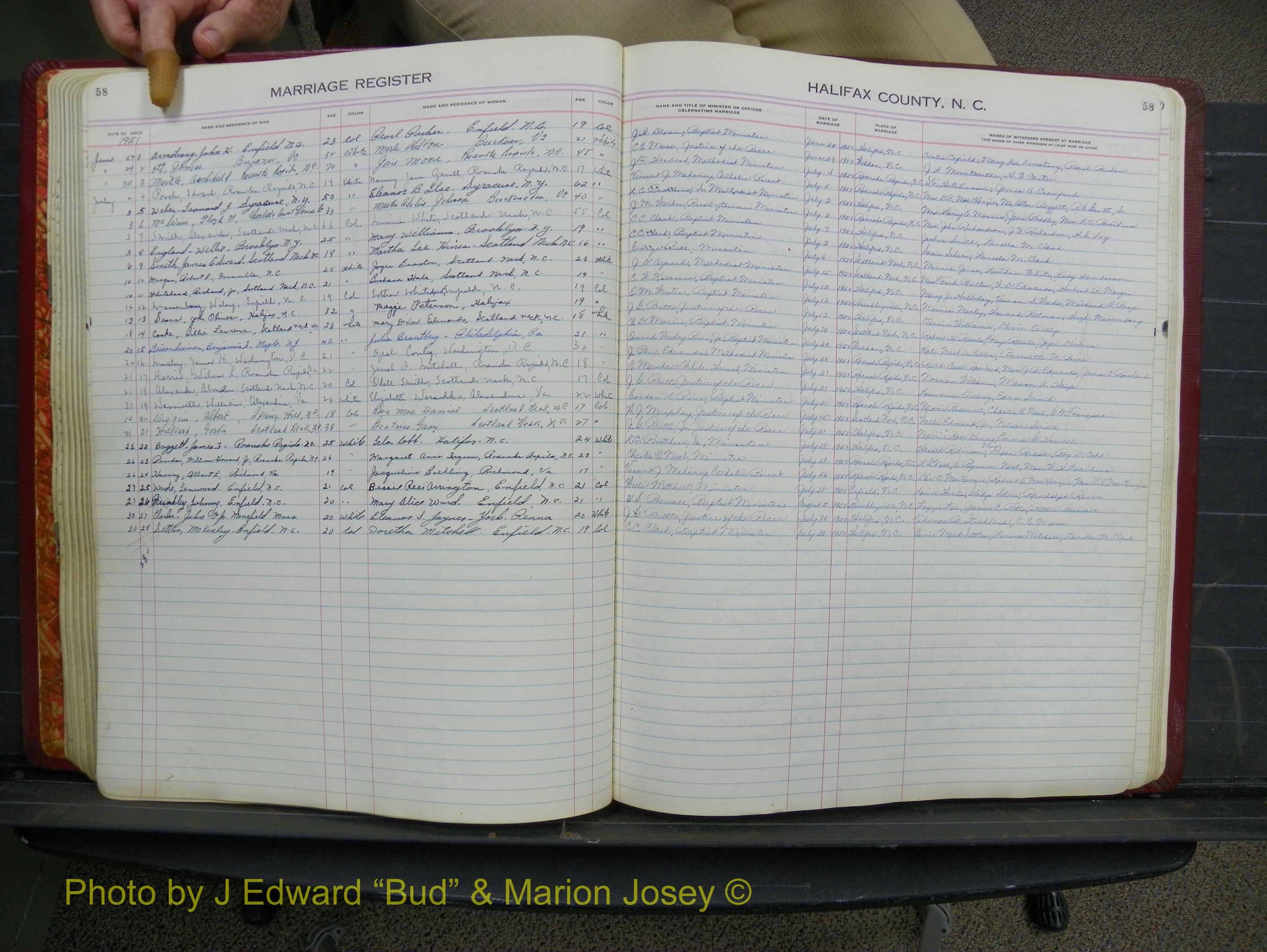 Halifax Marriage Book 12, 1939-1946 P 058.JPG